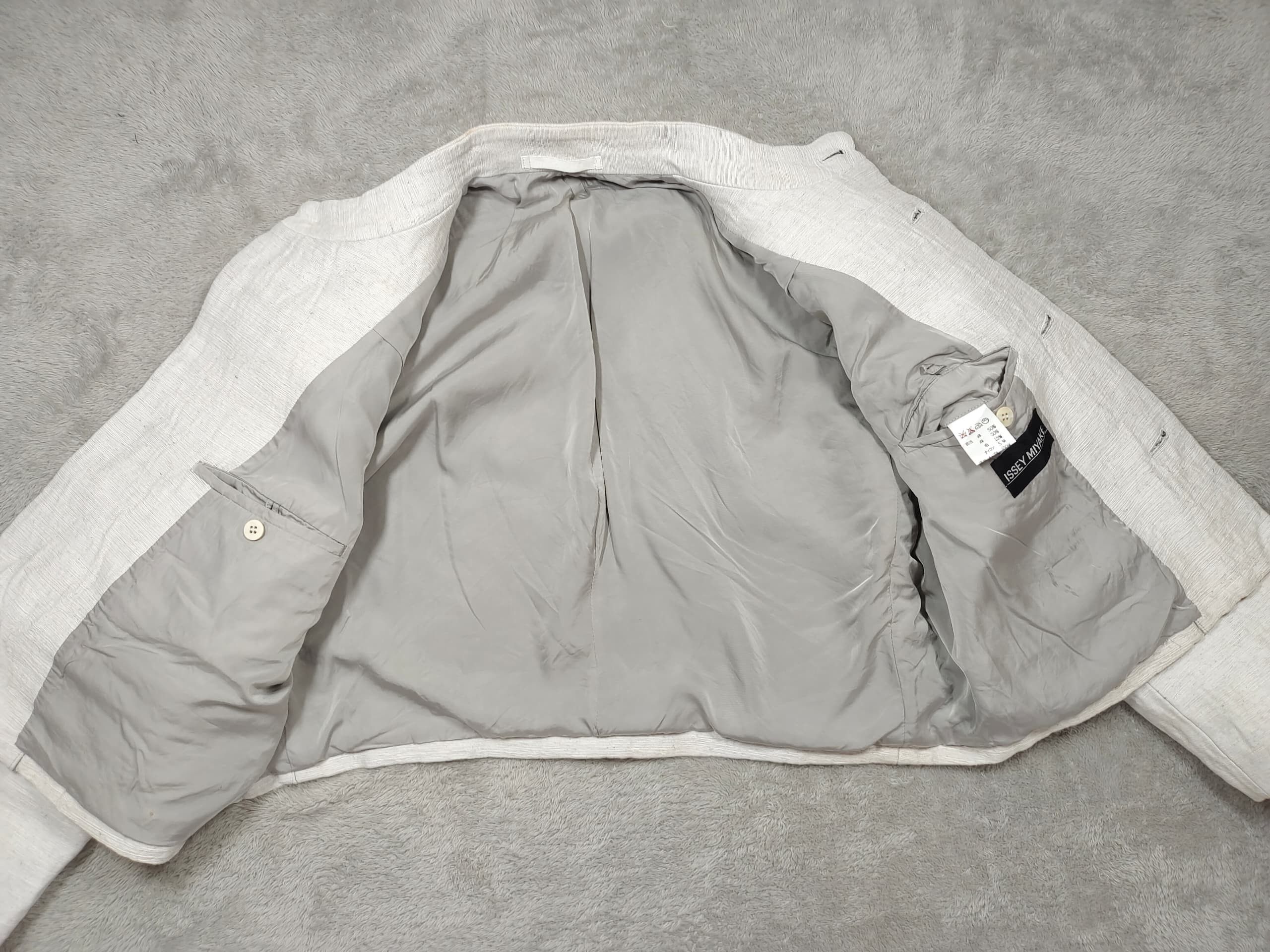 Issey Miyake VINTAGE TRASHED ISSEY MIYAKE CRINKLED BLAZER JACKET Size M / US 6-8 / IT 42-44 - 5 Thumbnail