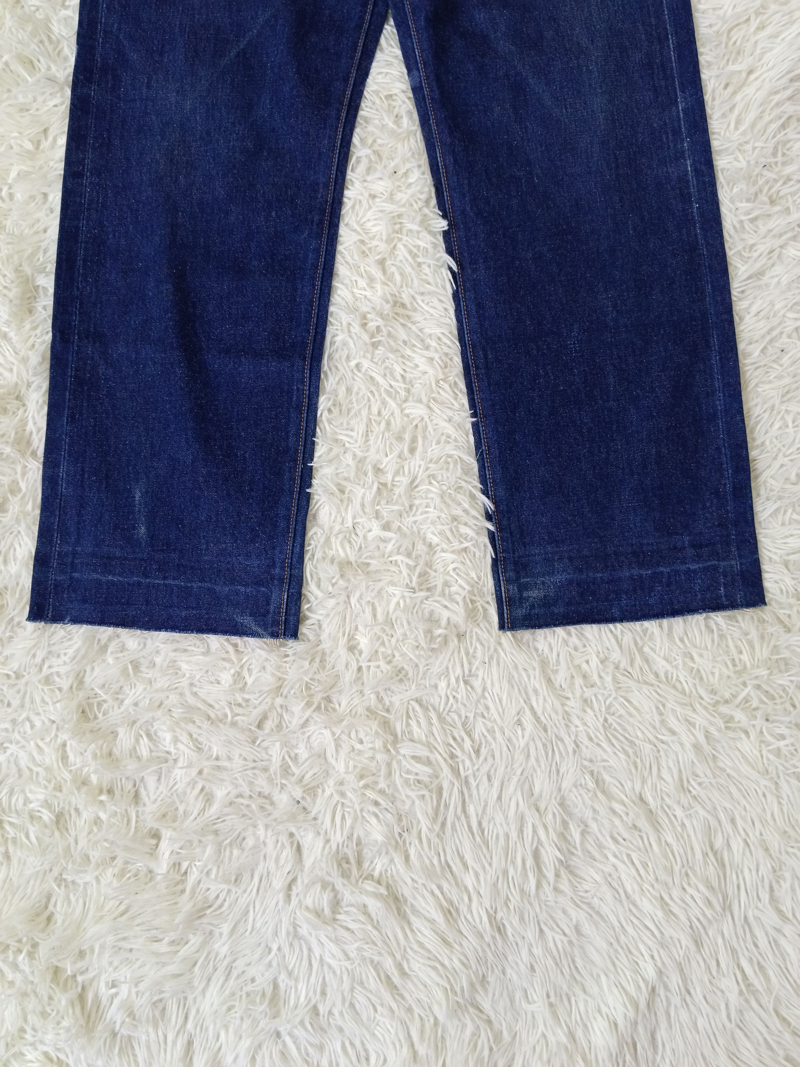 LEVIS VINTAGE 90s 501 BIG E