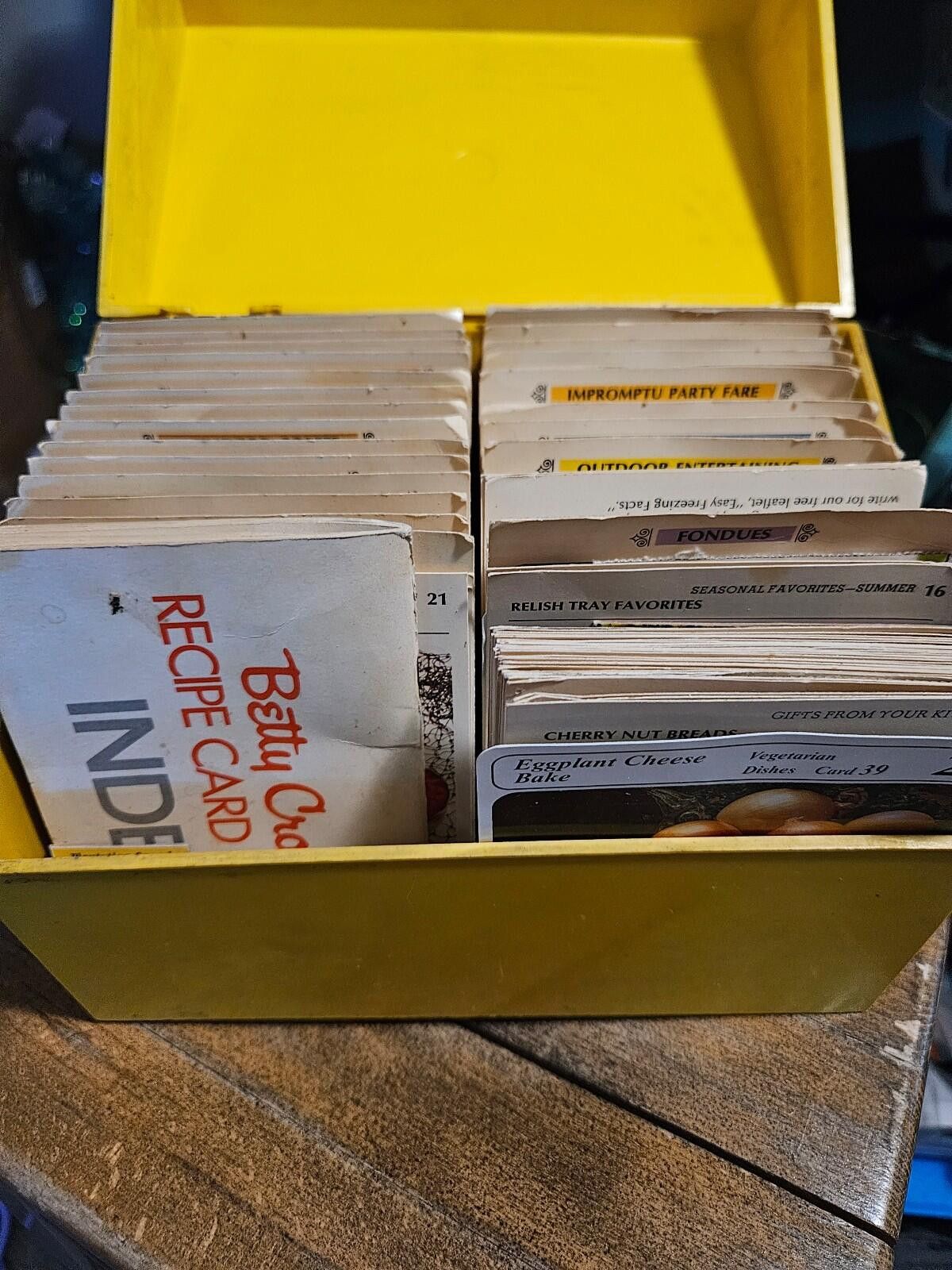 Other Betty Crocker receipe card box Size ONE SIZE - 2 Thumbnail