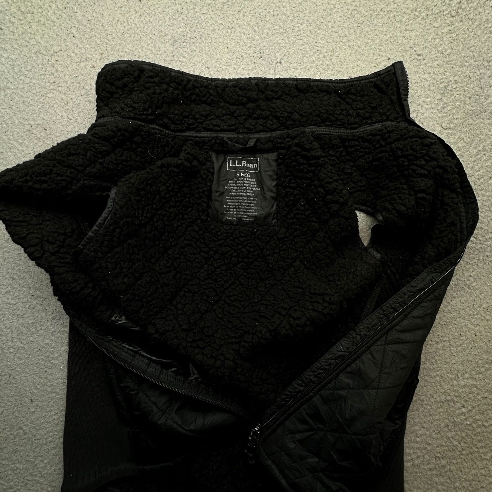 Vintage LL Bean Quilted Puffer Vest Jacket Womens Small Reg Black Pockets Stretch Vest Size S / US 4 / IT 40 - 7 Thumbnail