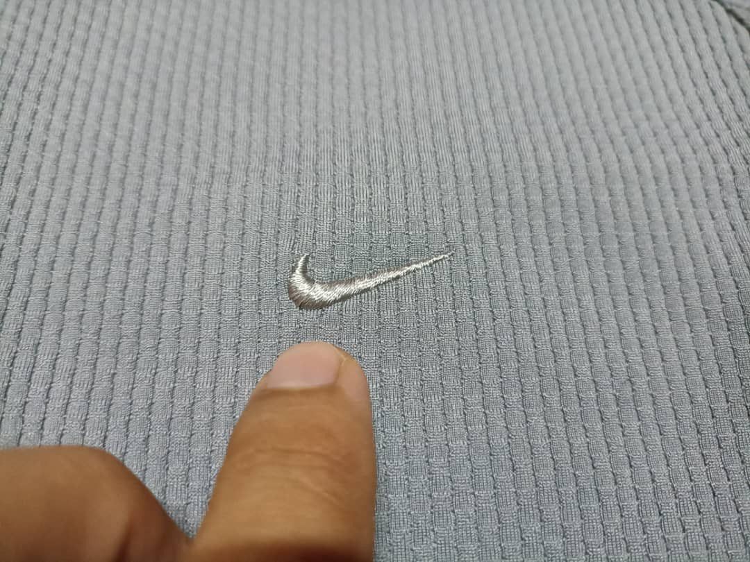 Nike Nike Sphere Dry long Sleeve Size L / US 10 / IT 46 - 6 Thumbnail