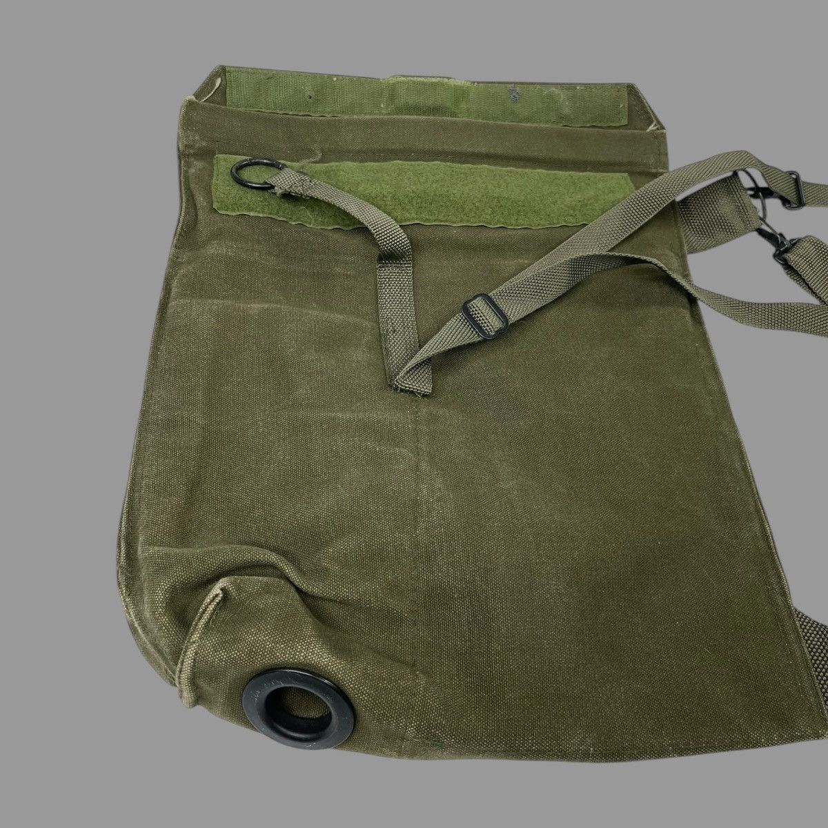 Vintage Vintage 1950s military bag Size ONE SIZE - 5 Thumbnail
