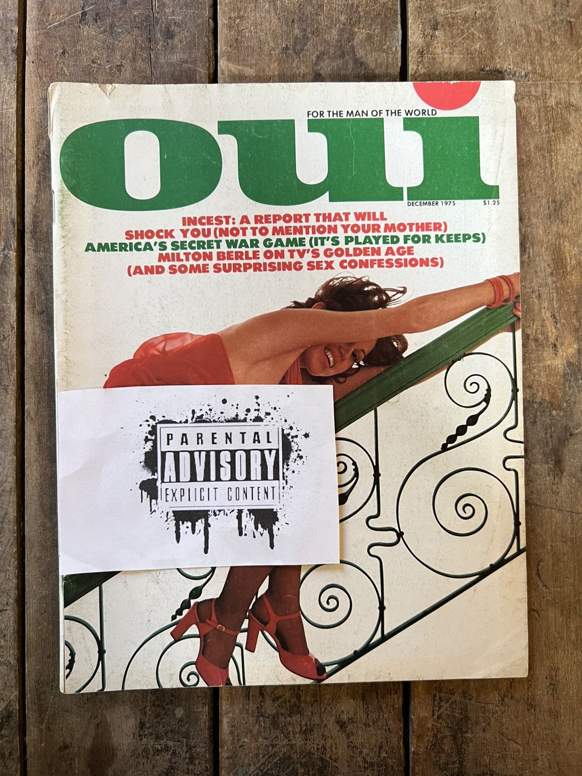 Vintage OUI Magazine For The Man of the World - December 1975 Issue Size ONE SIZE - 1 Preview