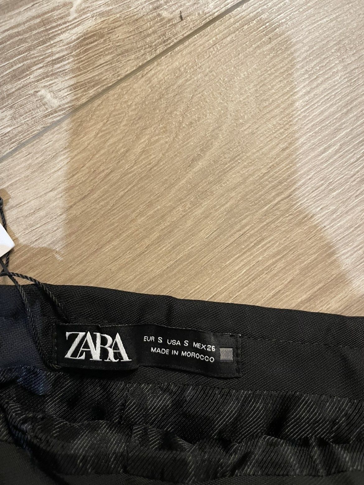Zara Short ZARA Size 24" / US 00 / IT 34 - 6 Thumbnail