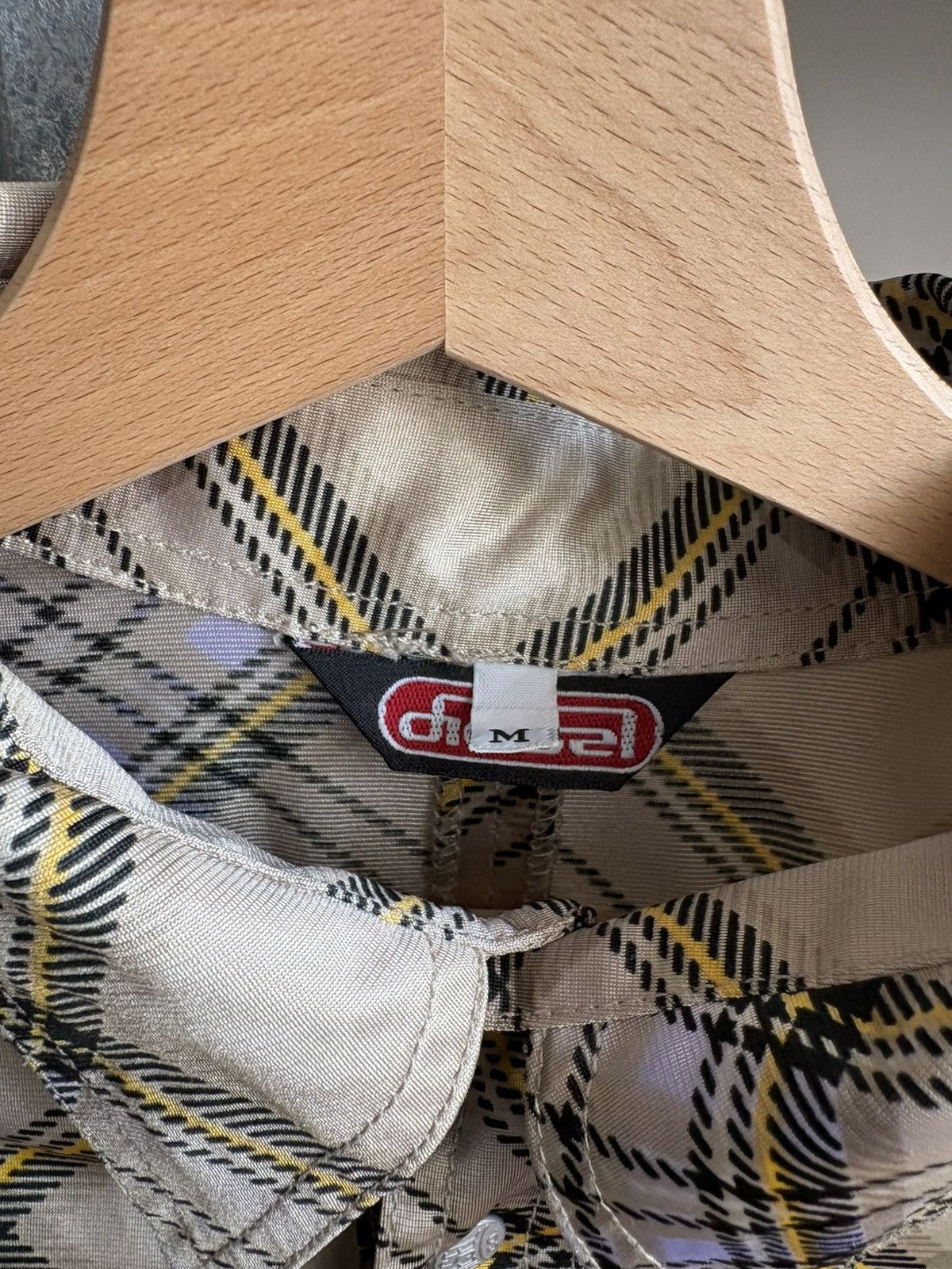 Diesel Vintage Diesel 90s Avant Garde Made in Italy Shirt Size M / US 6-8 / IT 42-44 - 5 Thumbnail