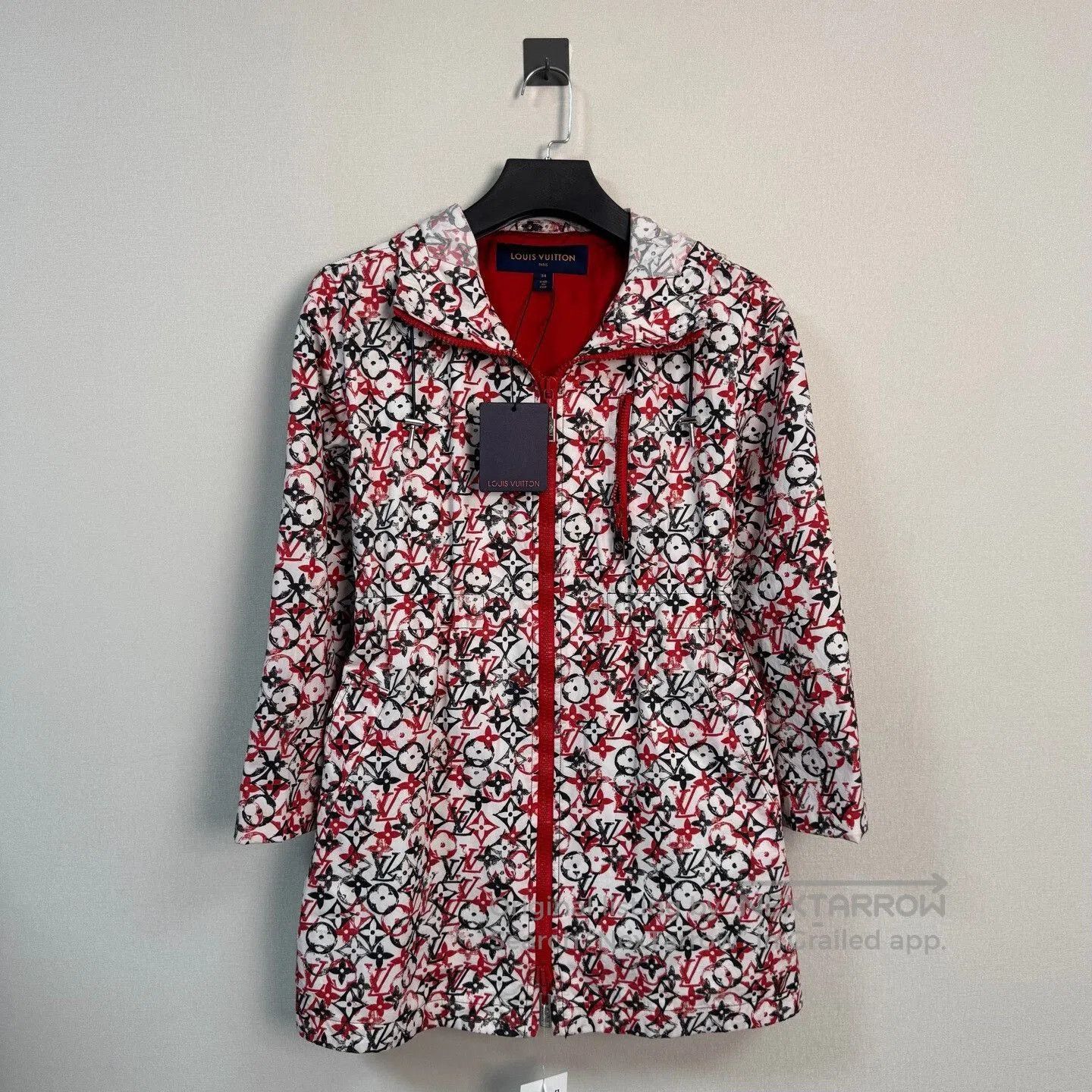 Louis Vuitton louis vuitton graffiti print jacket size 34. Size S / US 4 / IT 40 - 1 Thumbnail