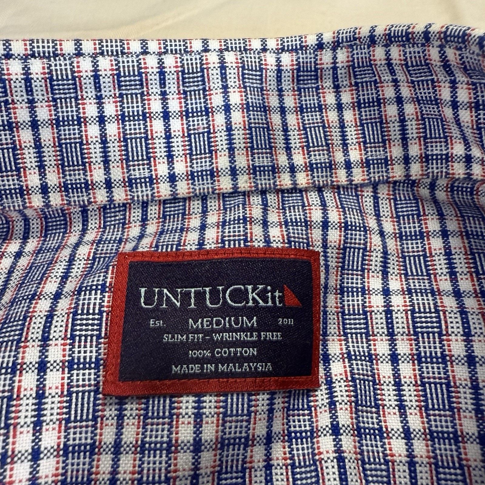 UNTUCKit UNTUCKit Blufled WF Short Sleeve Plaid Mens M Wrinkle Free Size US M / EU 48-50 / 2 - 3 Thumbnail