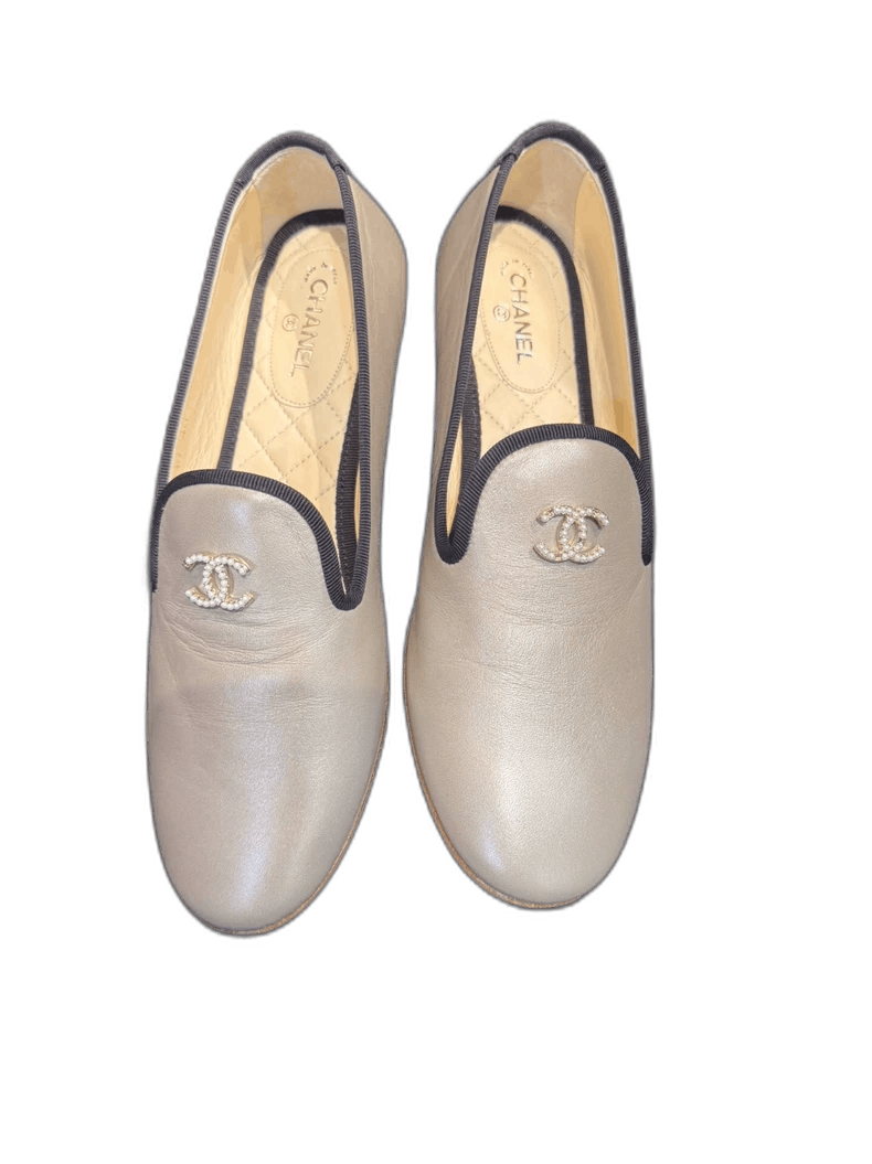 Chanel chanel slip - on leather shoes Size US 10 / EU 43 - 1 Thumbnail