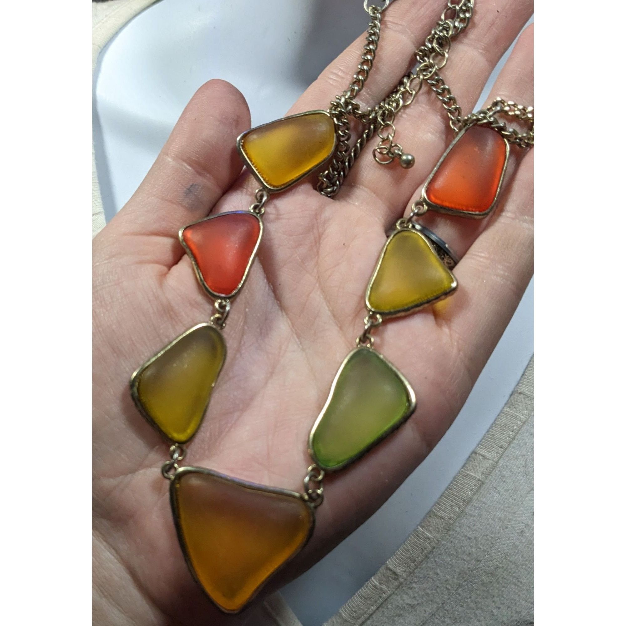 Other Vintage Retro Frosted Glass Gemmed Necklace Size ONE SIZE - 5 Thumbnail