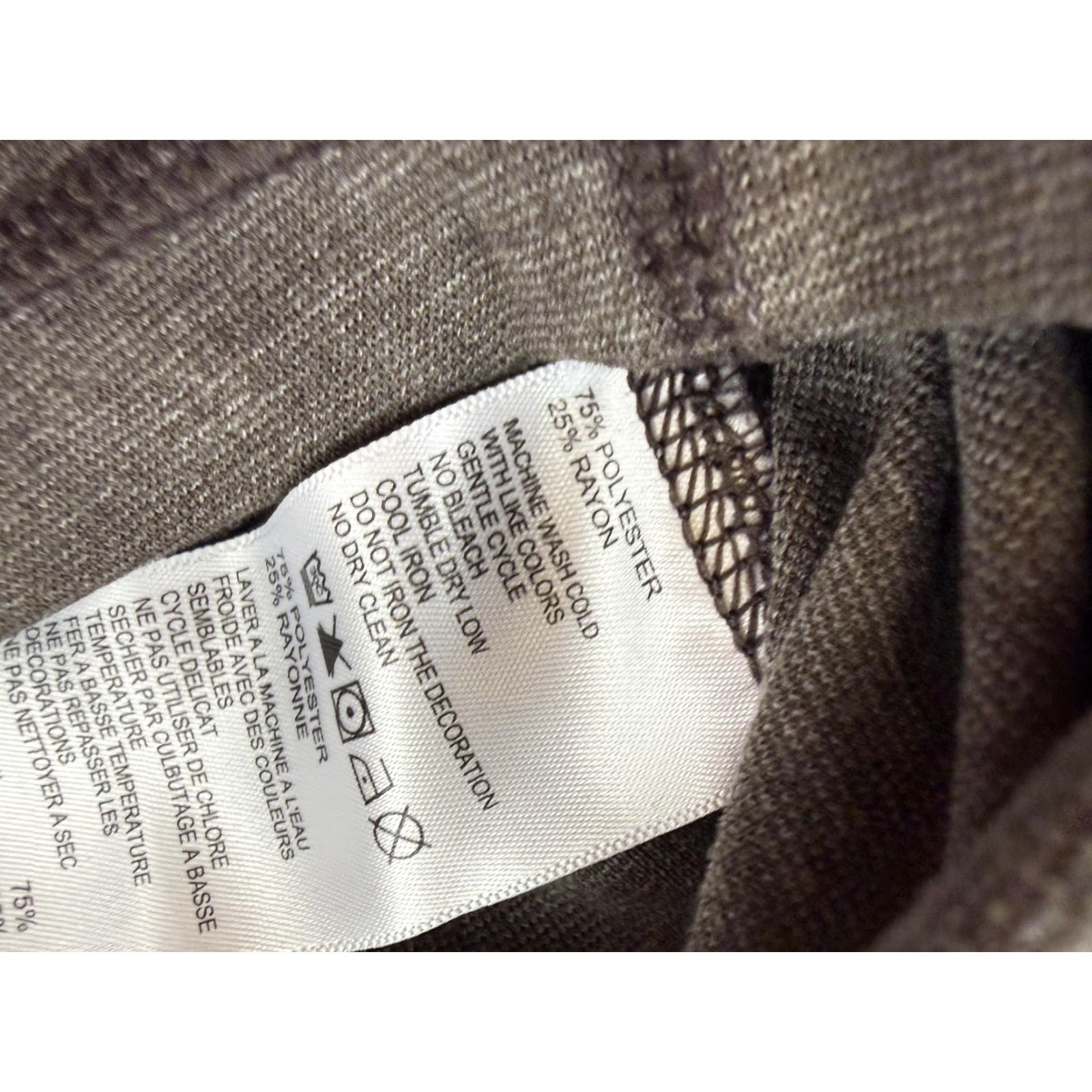 Tommy Bahama Tommy Bahama Pullover Mens XL Gray 1/4 Zip Lightweight Long Sleeve Casual Raglan Sleeve Mock Neck 75% Polyester 25% Rayon Size US XL / EU 56 / 4 - 7 Thumbnail