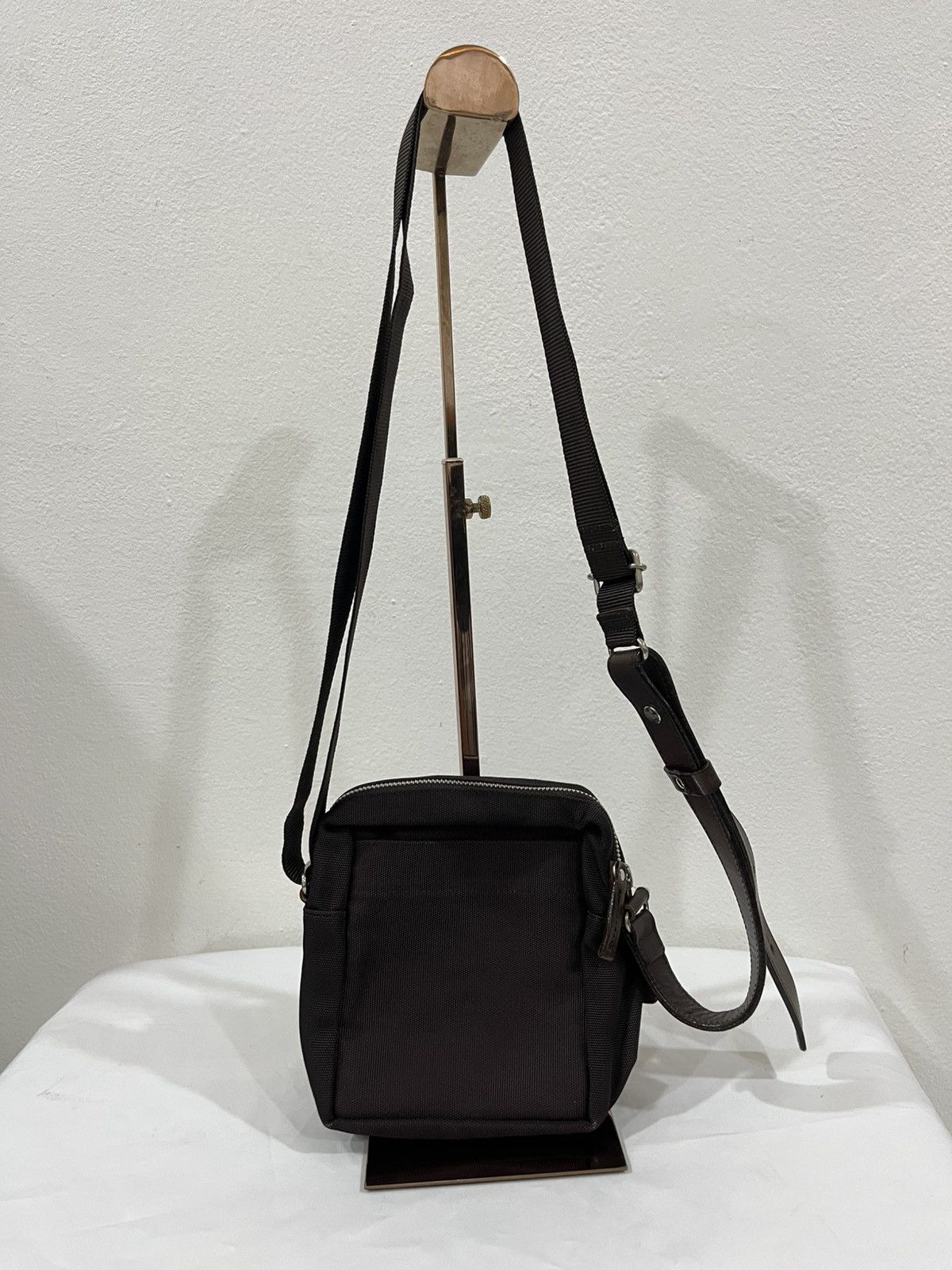 Yohji Yamamoto YSaccs Yohji Yamamoto Crosbody Leather Mini Sling Bag Size ONE SIZE - 12 Thumbnail