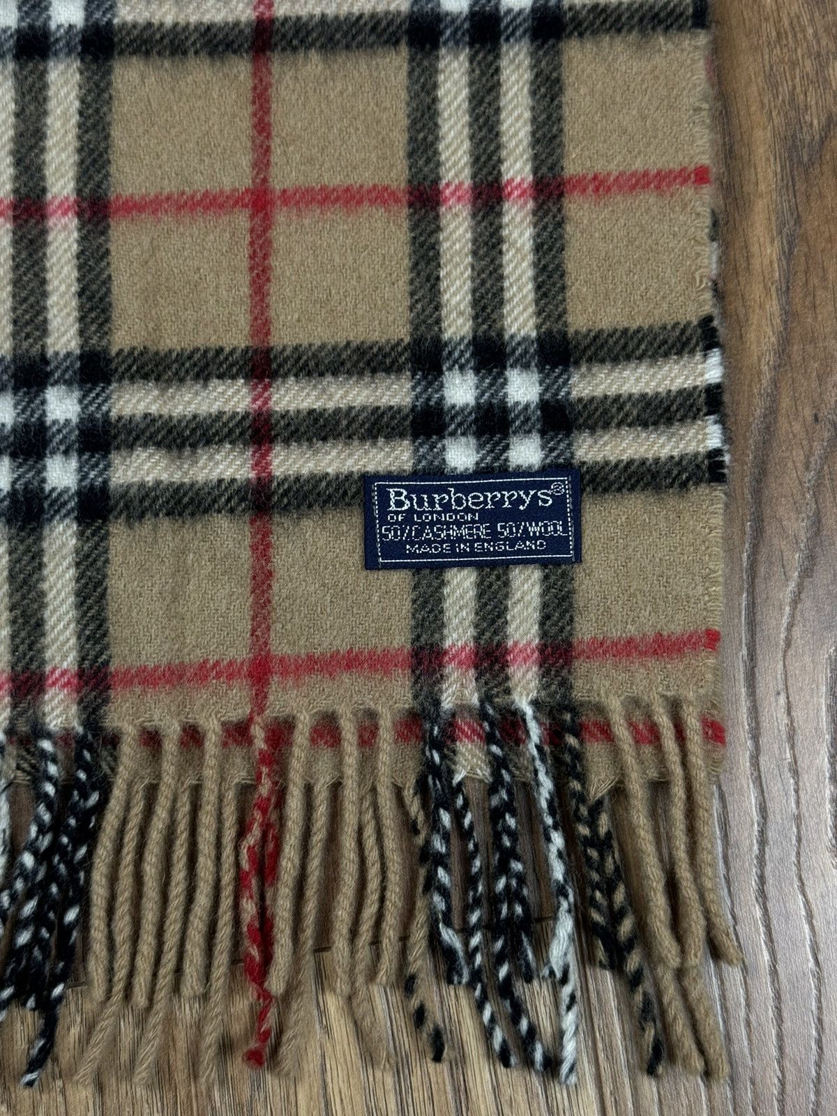 Burberry Vintage cashmere scarf Burberry’s 90s original luxury item Size ONE SIZE - 2 Thumbnail