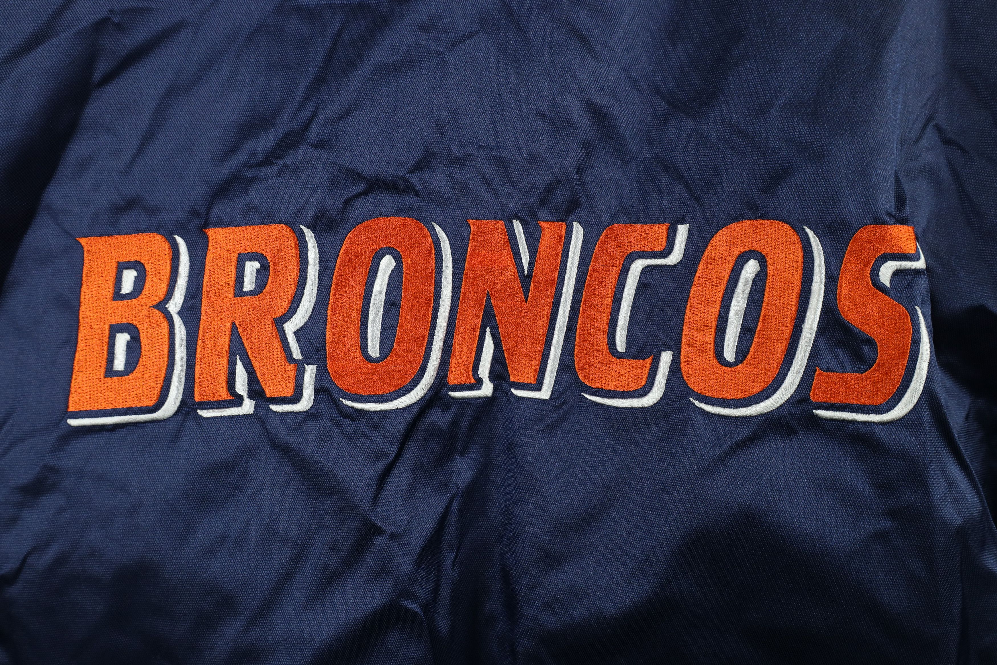 Vintage Vintage 90s NFL Pro Line Broncos Football Windbreaker Jacket Size US XL / EU 56 / 4 - 15 Thumbnail