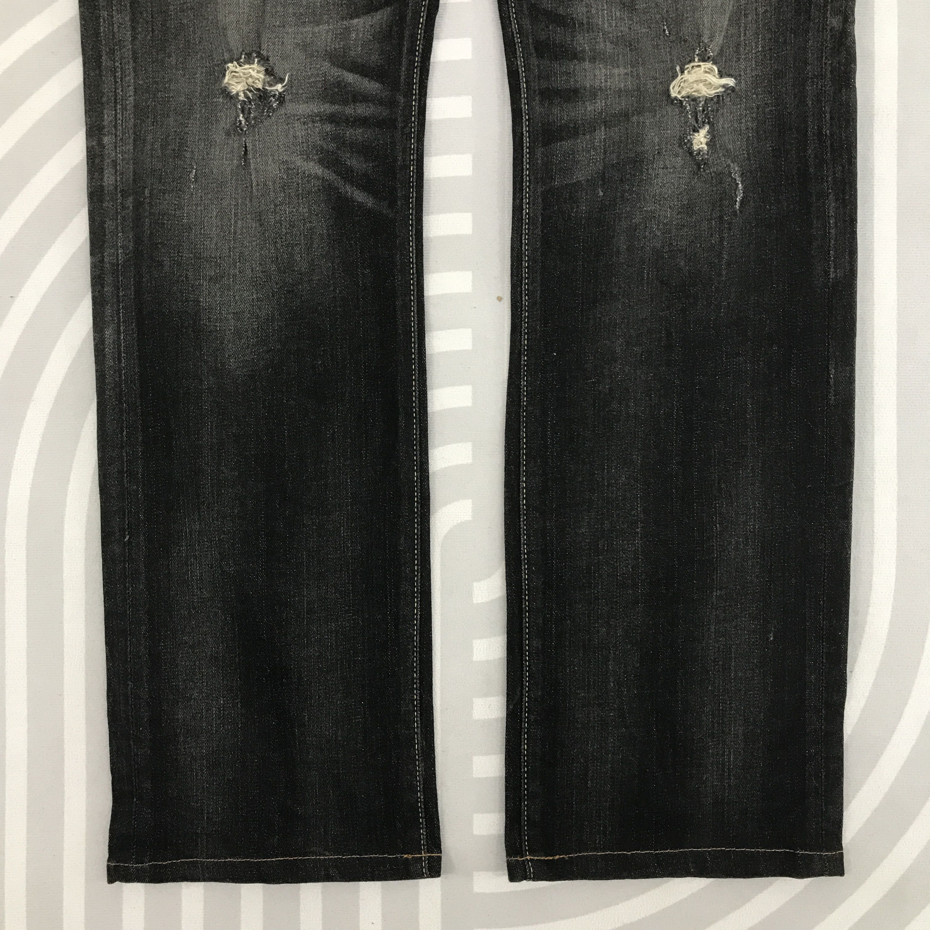 Japanese Brand × Vintage Vintage Japan black denim Distressed denim jeans pants Size US 34 / EU 50 - 3 Thumbnail