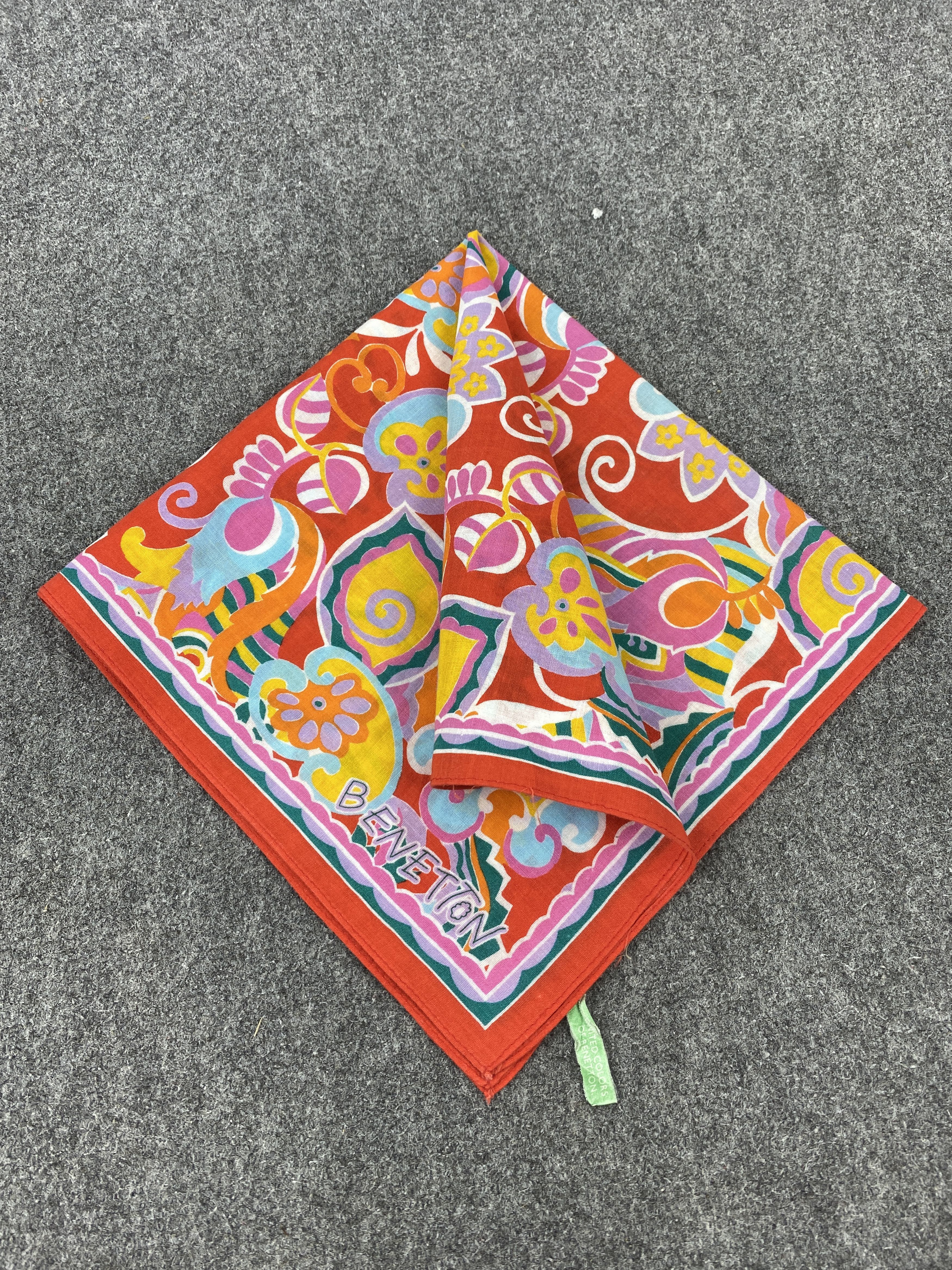 United Colors Of Benetton United Colors Of Benetton Handkerchief / Neckerchief KT0253 Size ONE SIZE - 3 Thumbnail
