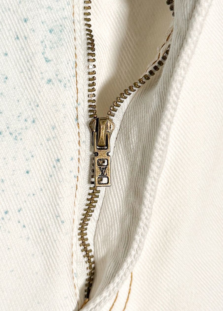 Louis Vuitton Louis Vuitton SS23 Turquoise Spray LV White Denim Jeans Size US 34 / EU 50 - 6 Thumbnail