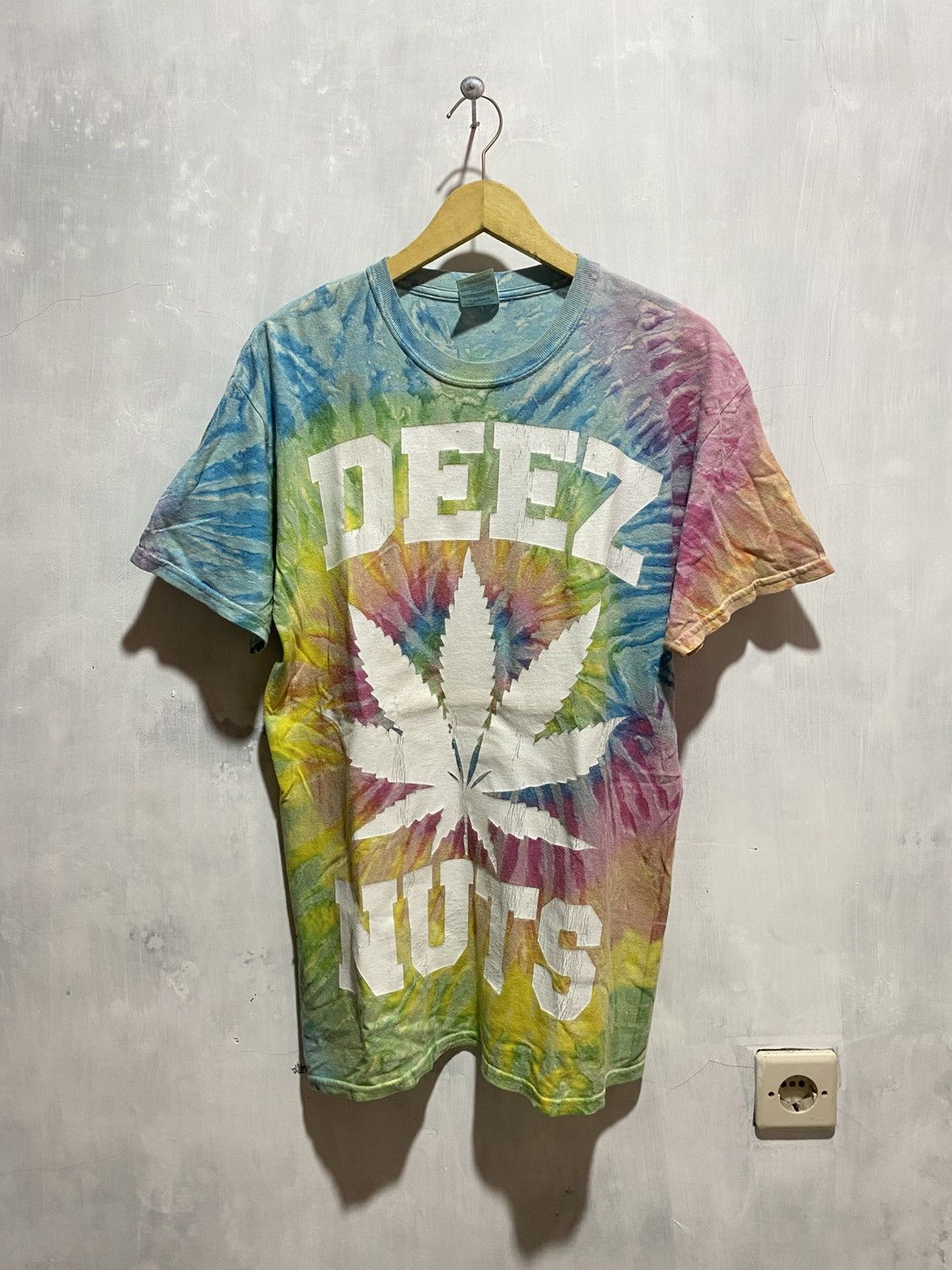 Band Tees Deez nuts hardcore to high to die tie dye tshirt Size US M / EU 48-50 / 2 - 1 Thumbnail
