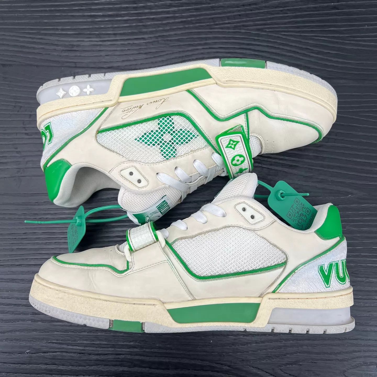 Louis Vuitton LV Trainer White Green Velcro 7/41 Original Box Size US 8 / EU 41 - 2 Thumbnail