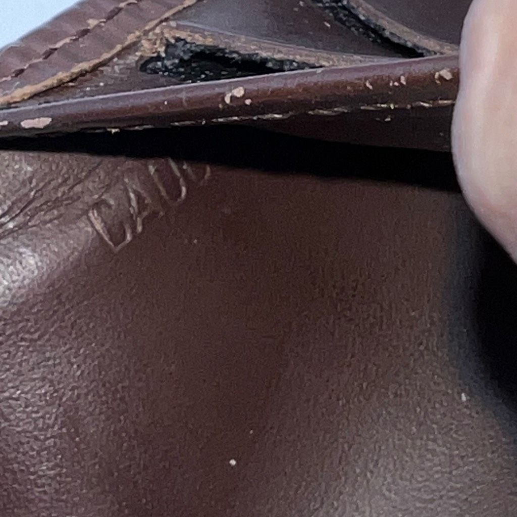 Louis Vuitton Louis Vuitton Epi Porte Tresor International Leather Trifold Size ONE SIZE - 12 Thumbnail