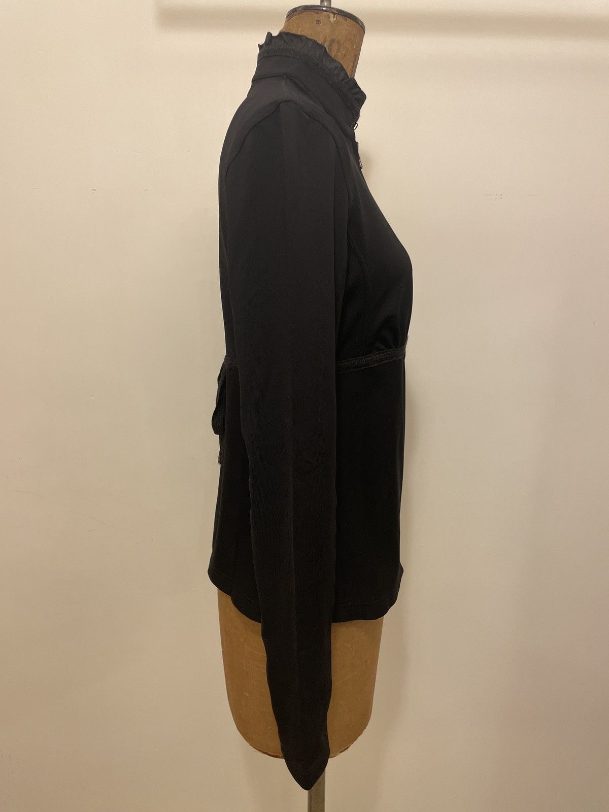 Prada Prada zip up jersey top Size L / US 10 / IT 46 - 2 Thumbnail