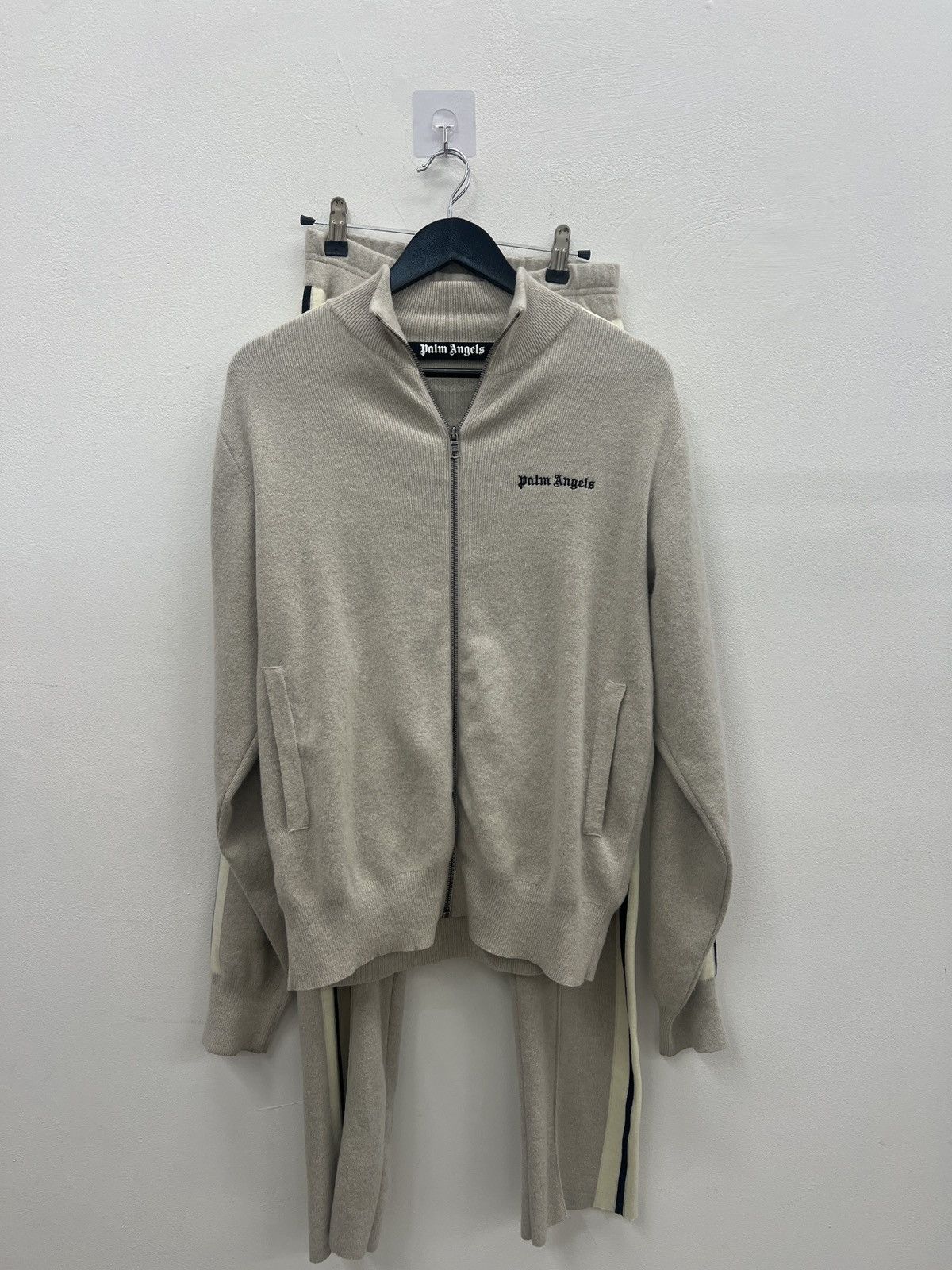 Palm Angels Palm Angels Fw24 Classic Logo Knit Track Jacket and pants Size XS / US 0-2 / IT 36-38 - 1 Thumbnail