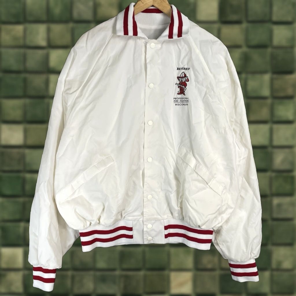 Vintage VINTAGE 80s 90s Wisconsin Professional Fire Fighters Jacket Mens XL King Louie Bomber White Nylon 80s 90s Theme Mens XL King Louie Jacket Size US XL / EU 56 / 4 - 1 Thumbnail