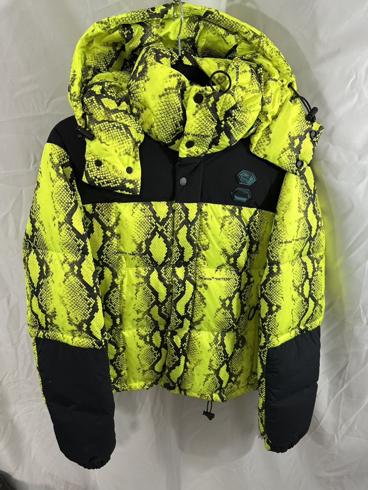 Off-White Off white snakeskin jacket Size US XS / EU 42 / 0 - 1 Thumbnail