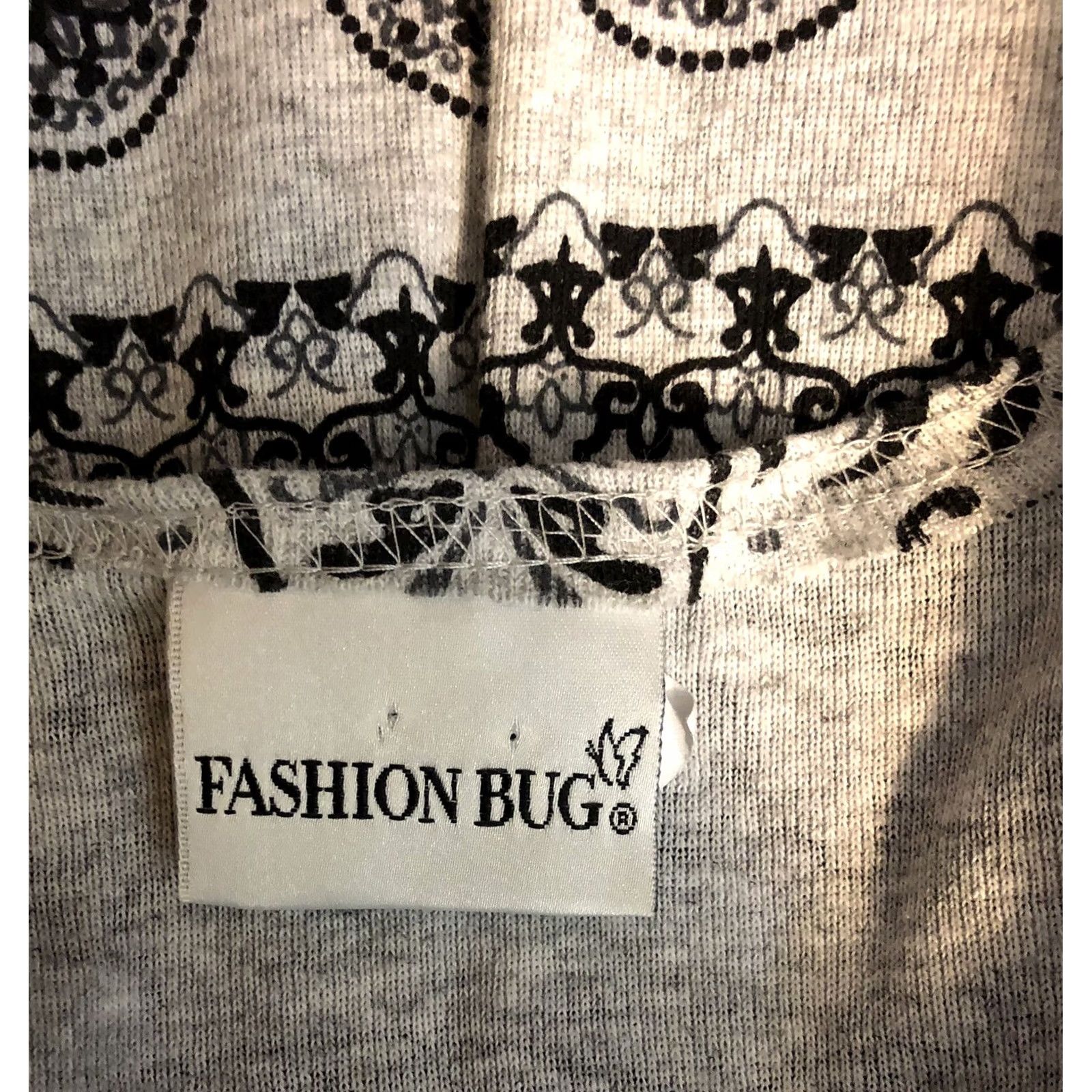 Vintage Fashion Bug Top T-Shirt Gray/Black 18/20 W Short Sleeve Geo tribal boho abstract Size XXL / US 16-18 / IT 52-54 - 4 Thumbnail