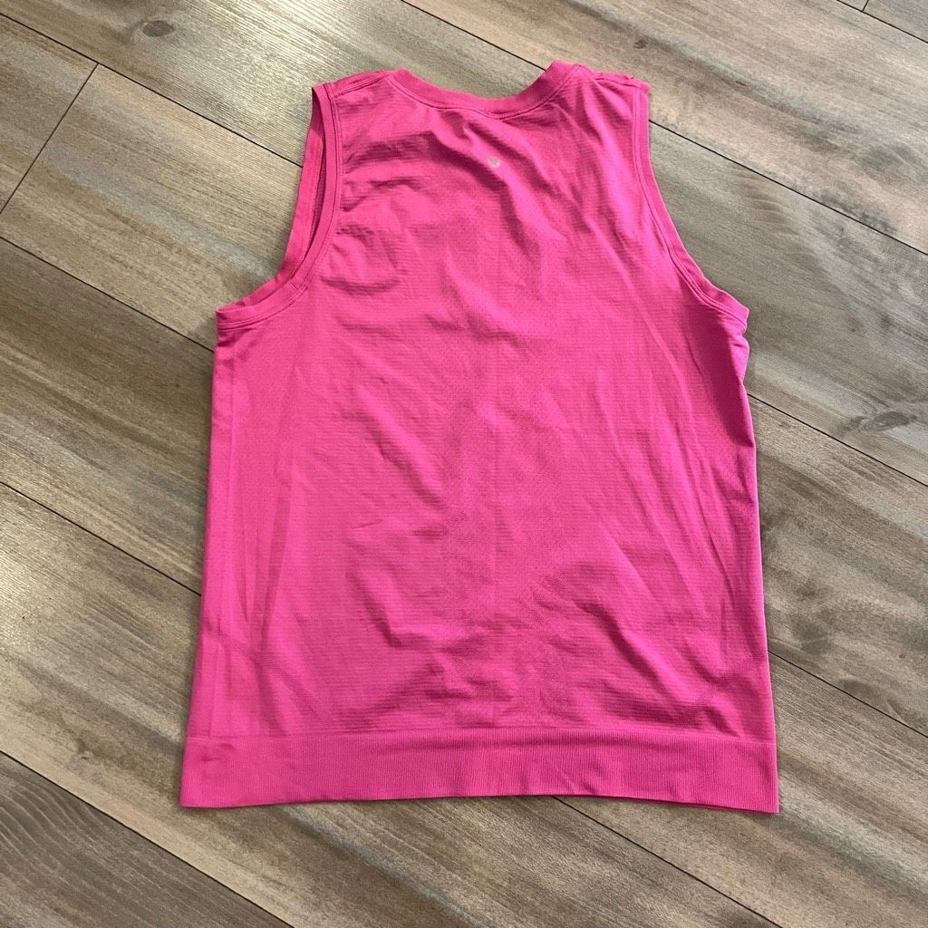 Lululemon Lululemon Pink Athletic Workout Tank Top Women 8 Size M / US 6-8 / IT 42-44 - 4 Thumbnail
