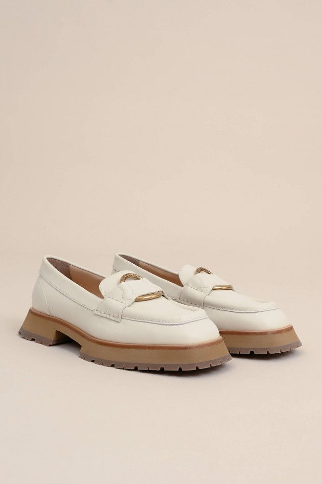 Moncler o1y1125 Loafers in Cream Size US 6 / IT 36 - 2 Thumbnail