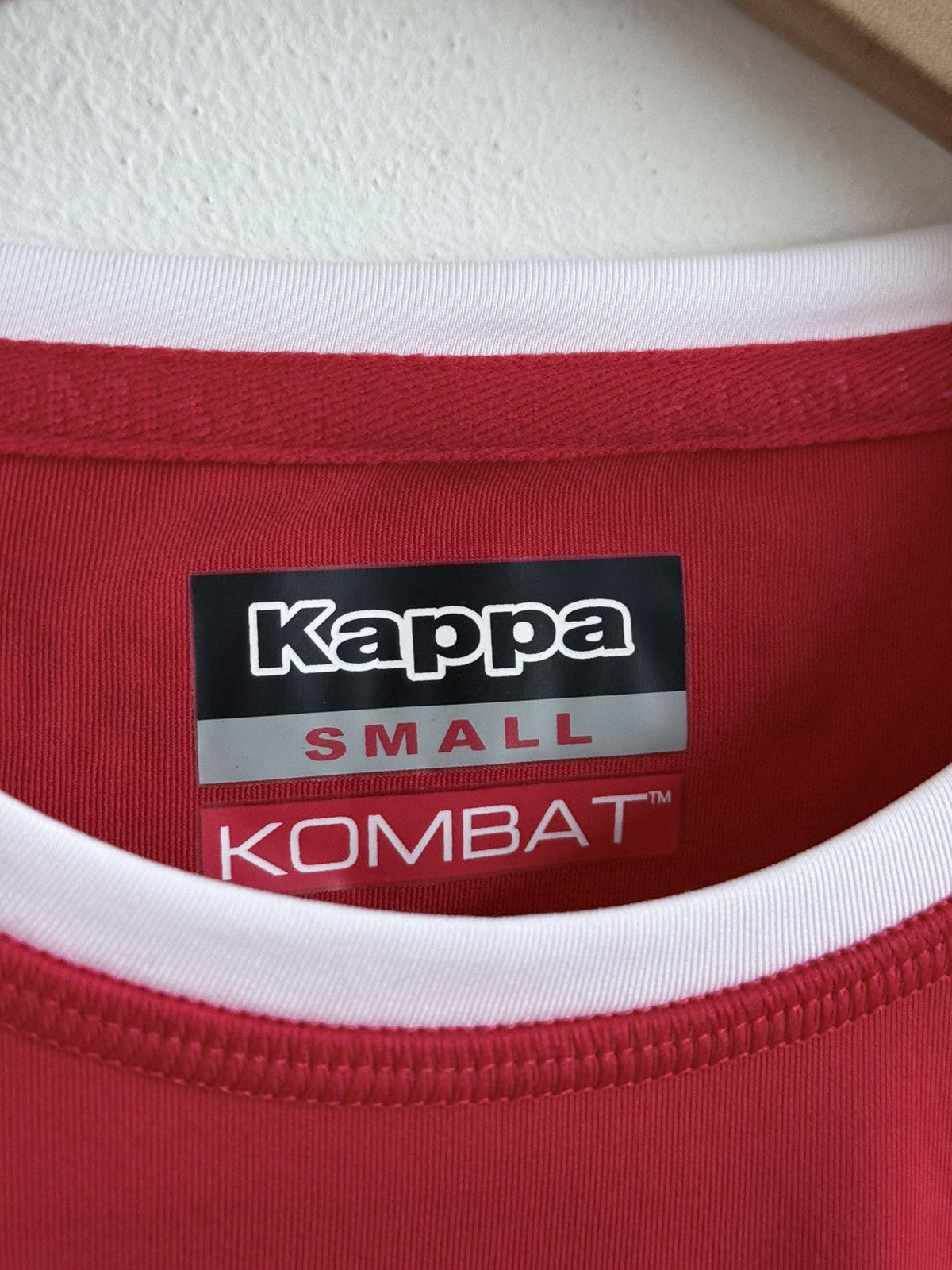 Kappa 2016/17 Standard Liege Kappa Home Jersey Size S NWT Size US S / EU 44-46 / 1 - 5 Thumbnail
