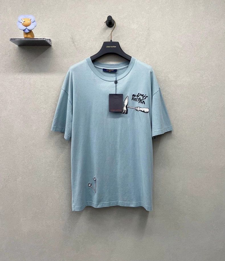 Louis Vuitton Louis Vuitton Haze blue tool embroidered short sleeve Size US L / EU 52-54 / 3 - 1 Thumbnail