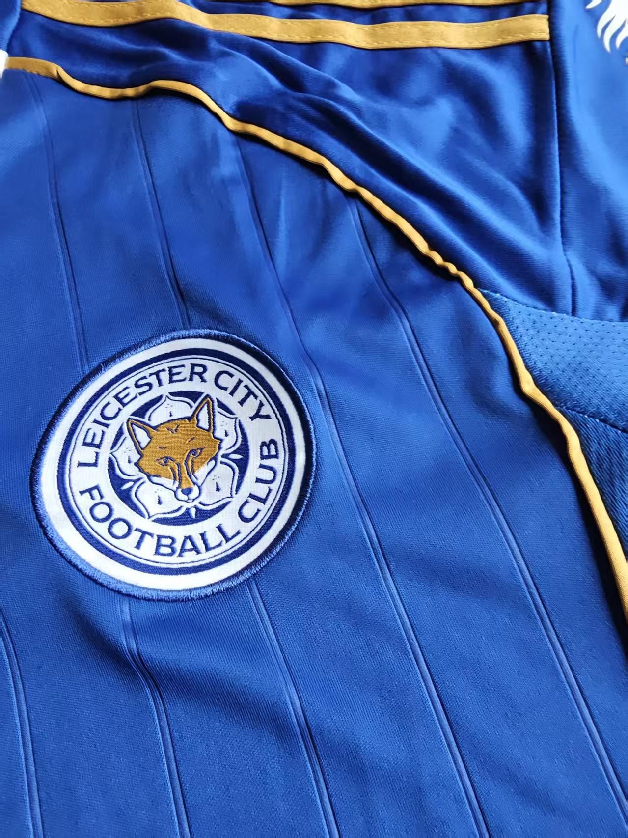 Other 2025 26 Leicester City Jersey Home Size US XXL / EU 58 / 5 - 2 Thumbnail
