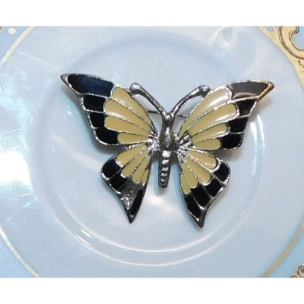 Other Vintage Black And Beige Butterfly Brooch Size ONE SIZE - 2 Thumbnail