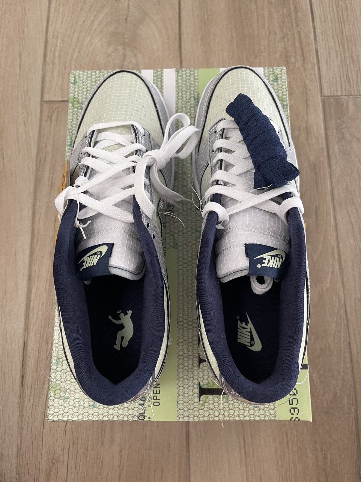 Nike Union LA Dunk Low Passport Pack Pistachio 2022 Size US 10.5 / EU 43-44 - 6 Thumbnail