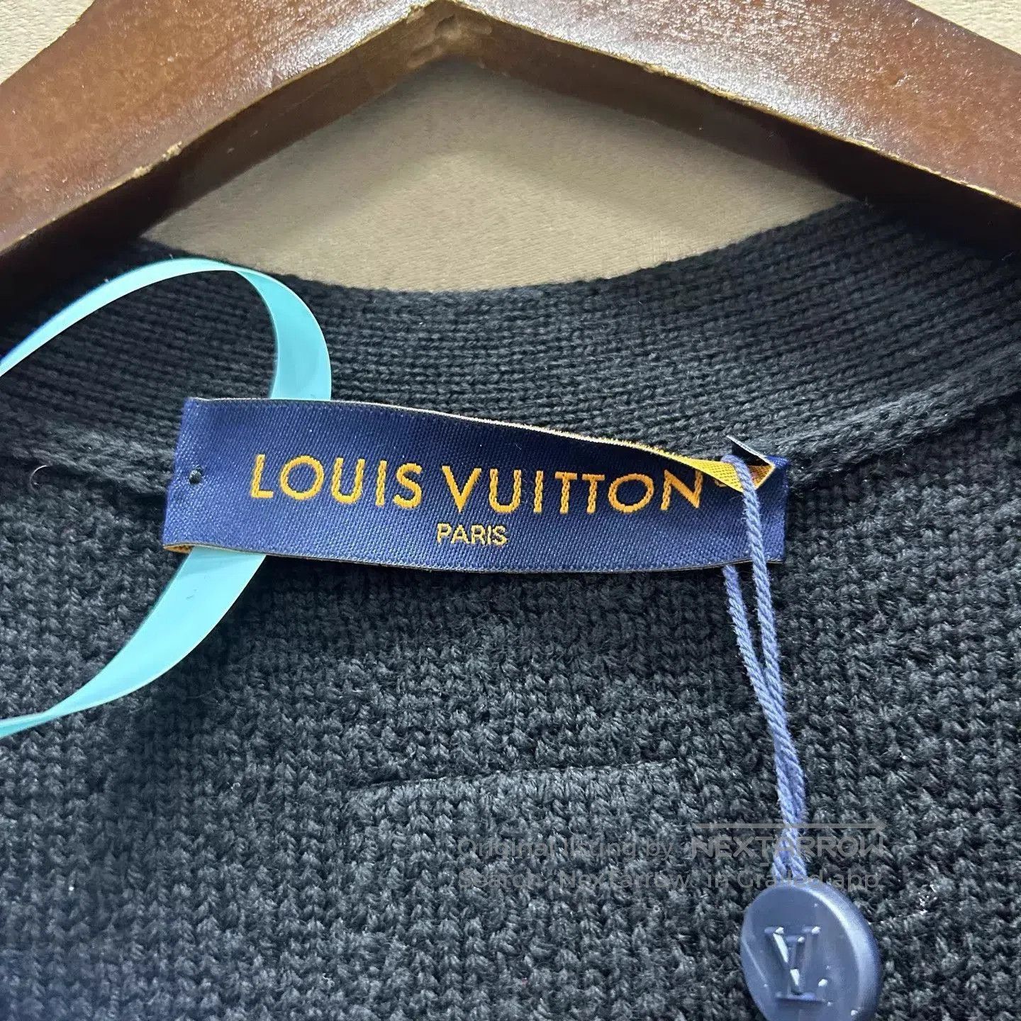 Louis Vuitton Blue Sleeveless Knit Button Vest - Size L. Size US L / EU 52-54 / 3 - 3 Thumbnail