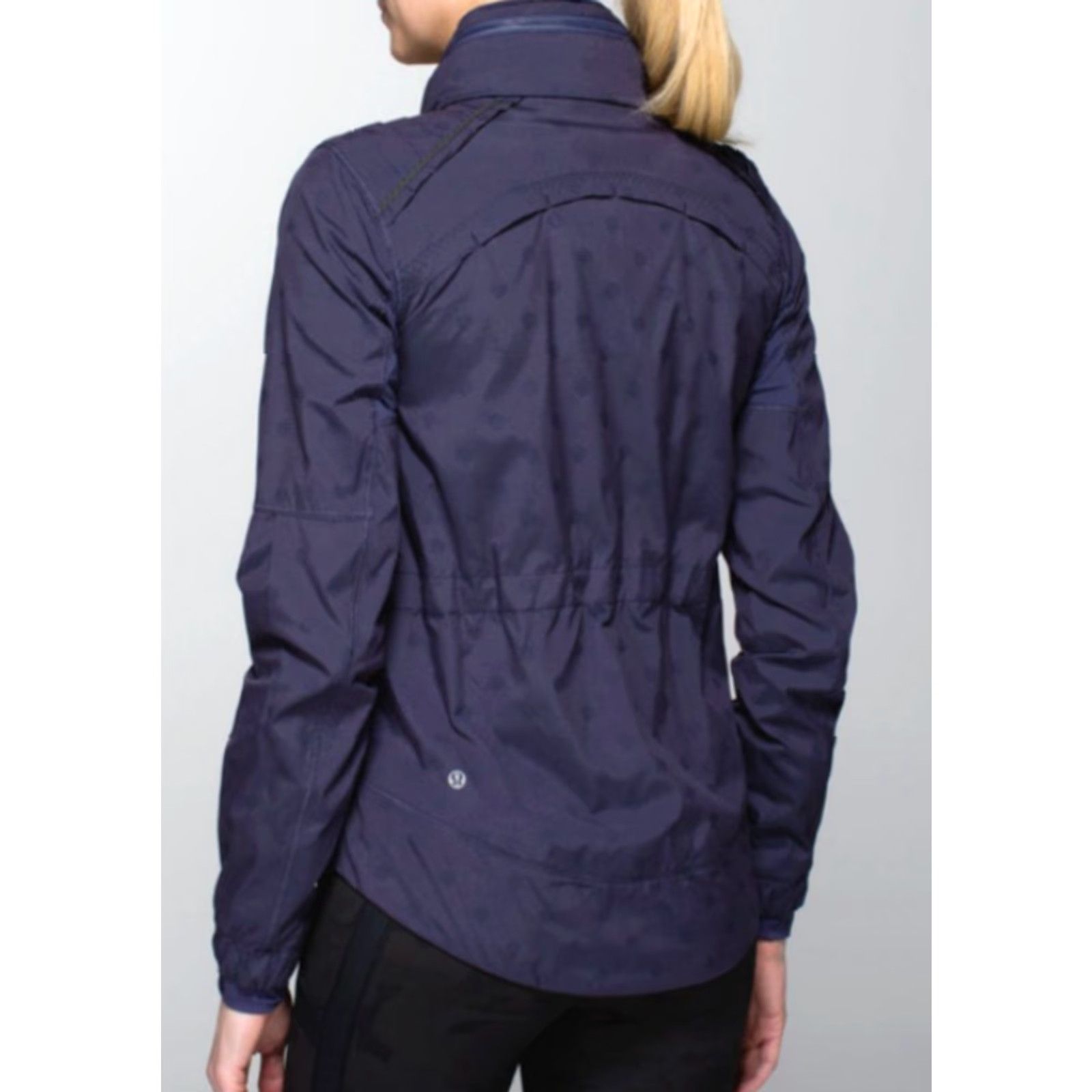 Lululemon Lululemon Women's Spring Forward Jacket Cadet Blue Stripe Dot Sz 6 Windbreaker Size M / US 6-8 / IT 42-44 - 2 Thumbnail