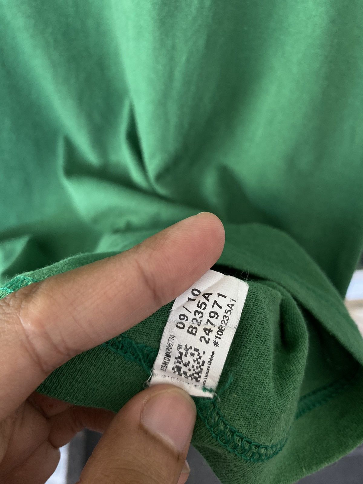 Adidas × Vintage Adidas Boston Celtics Basketball Team Tees Size US L / EU 52-54 / 3 - 10 Thumbnail