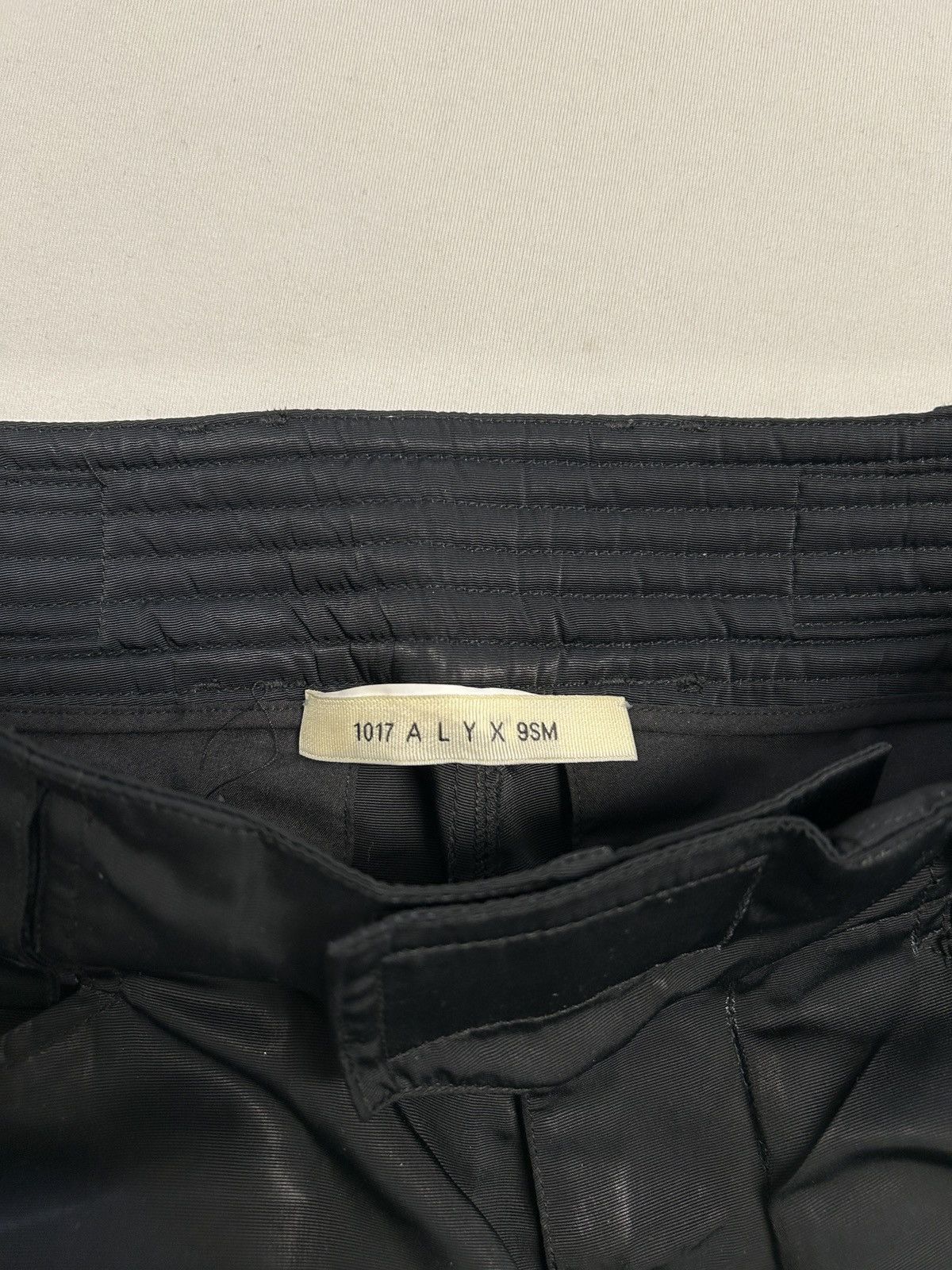 1017 ALYX 9SM FW2019 Tactical Velcro Cargo Pants Size US 30 / EU 46 - 5 Thumbnail