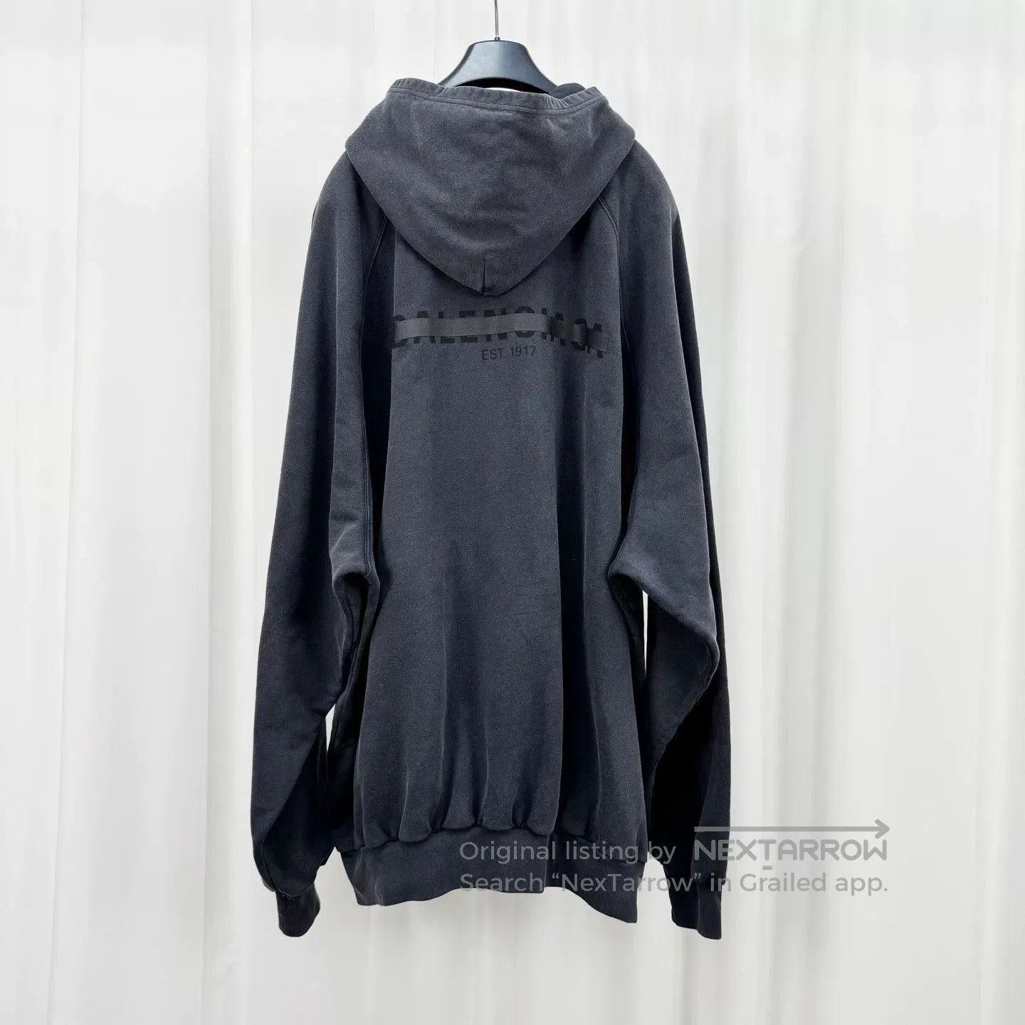 Balenciaga balenciaga printed hoodie in dark gray. Size US XL / EU 56 / 4 - 2 Thumbnail