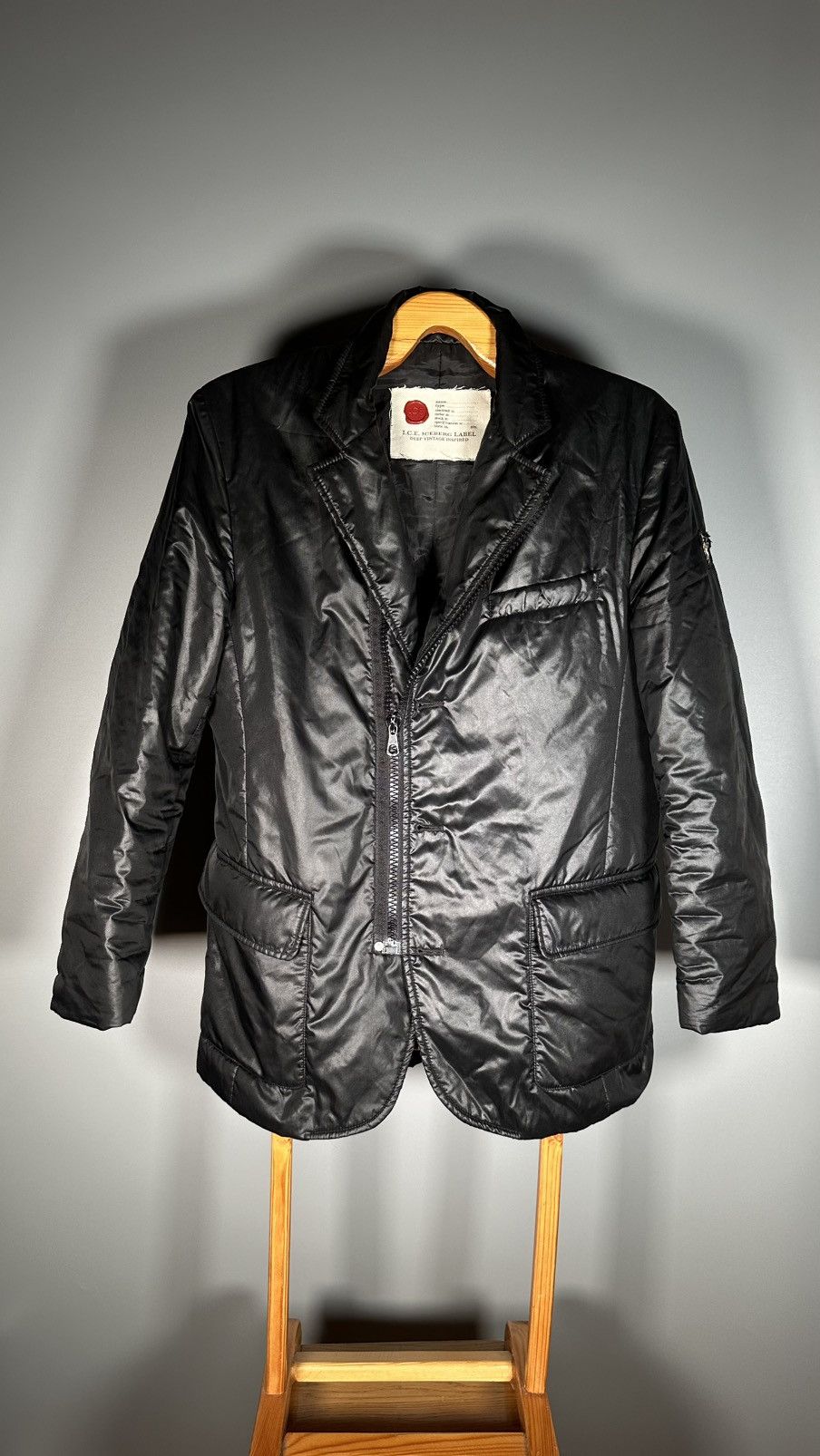 Iceberg I.C.E.Iceberg Label puffer vintage jacket Size US L / EU 52-54 / 3 - 1 Thumbnail