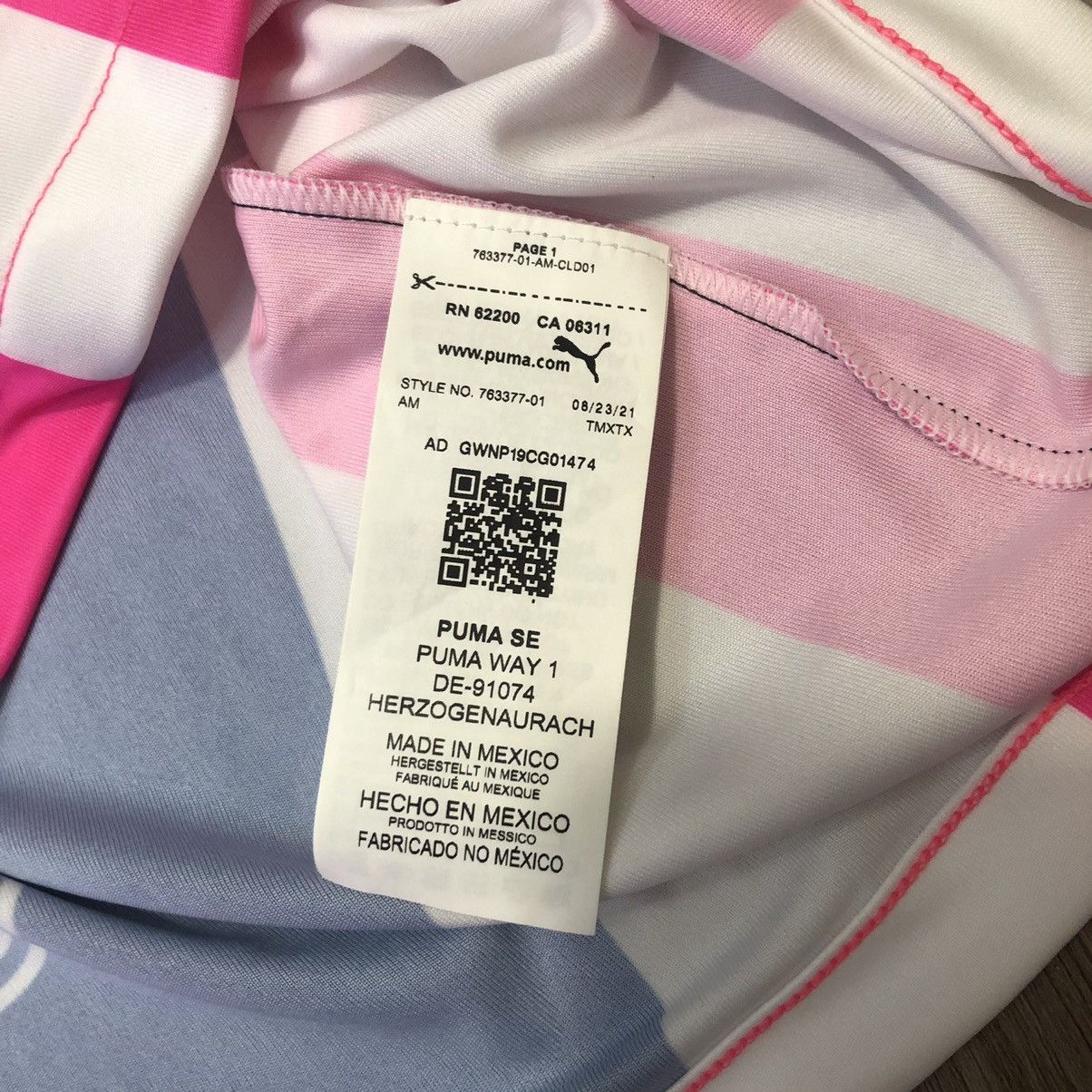 Nike Monterrey 21/22 Breast cancer awareness special jersey Size US M / EU 48-50 / 2 - 8 Thumbnail