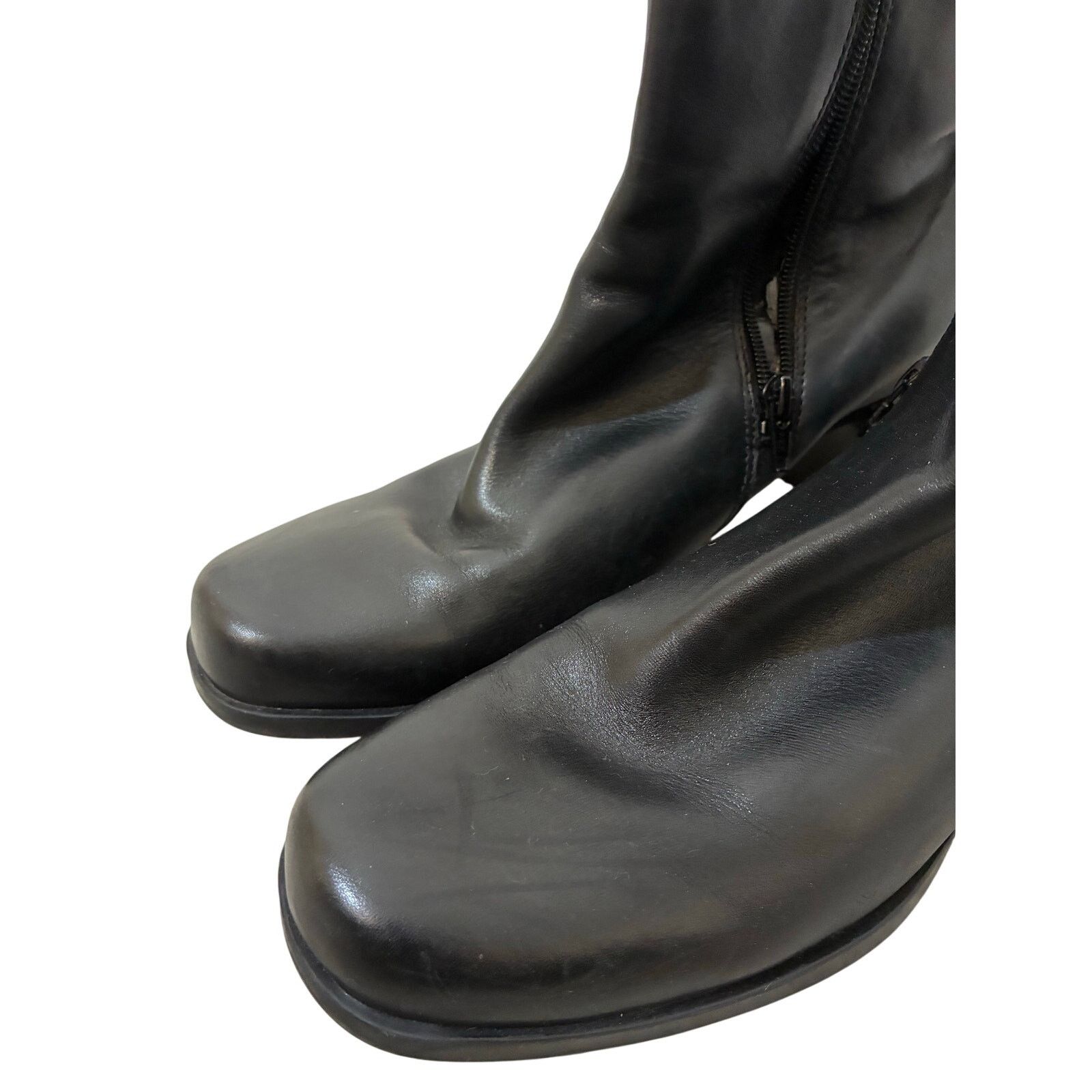 Clarks Clarks Black Leather Ankle Booties Women’s 9 Boots Edgy Goth Size US 9 / IT 39 - 3 Thumbnail