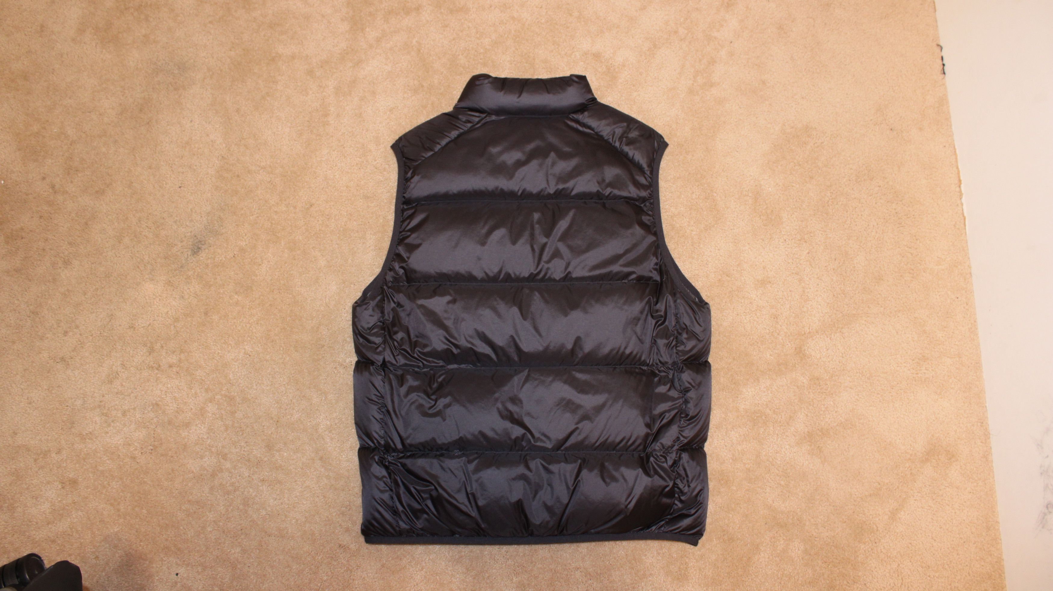 Uniqlo Uniqlo Black Vest Down Jacket Size US M / EU 48-50 / 2 - 2 Thumbnail