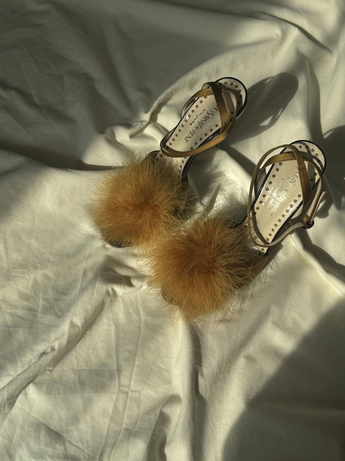 Saint Laurent Paris !NEW S/S 2005 Yves Saint Laurent Runway Satin Feather Heels Size US 7.5 / IT 37.5 - 9 Thumbnail