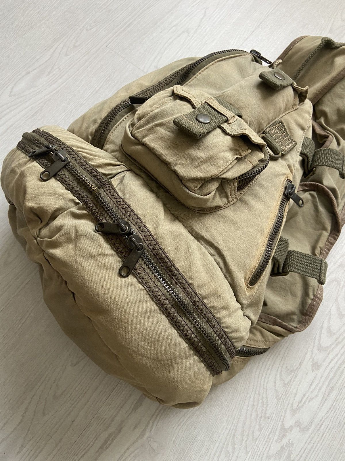 Japanese Brand Vintage 2000’s Tactical Multi Zipper Cargo Crossbody Bag Size ONE SIZE - 3 Thumbnail