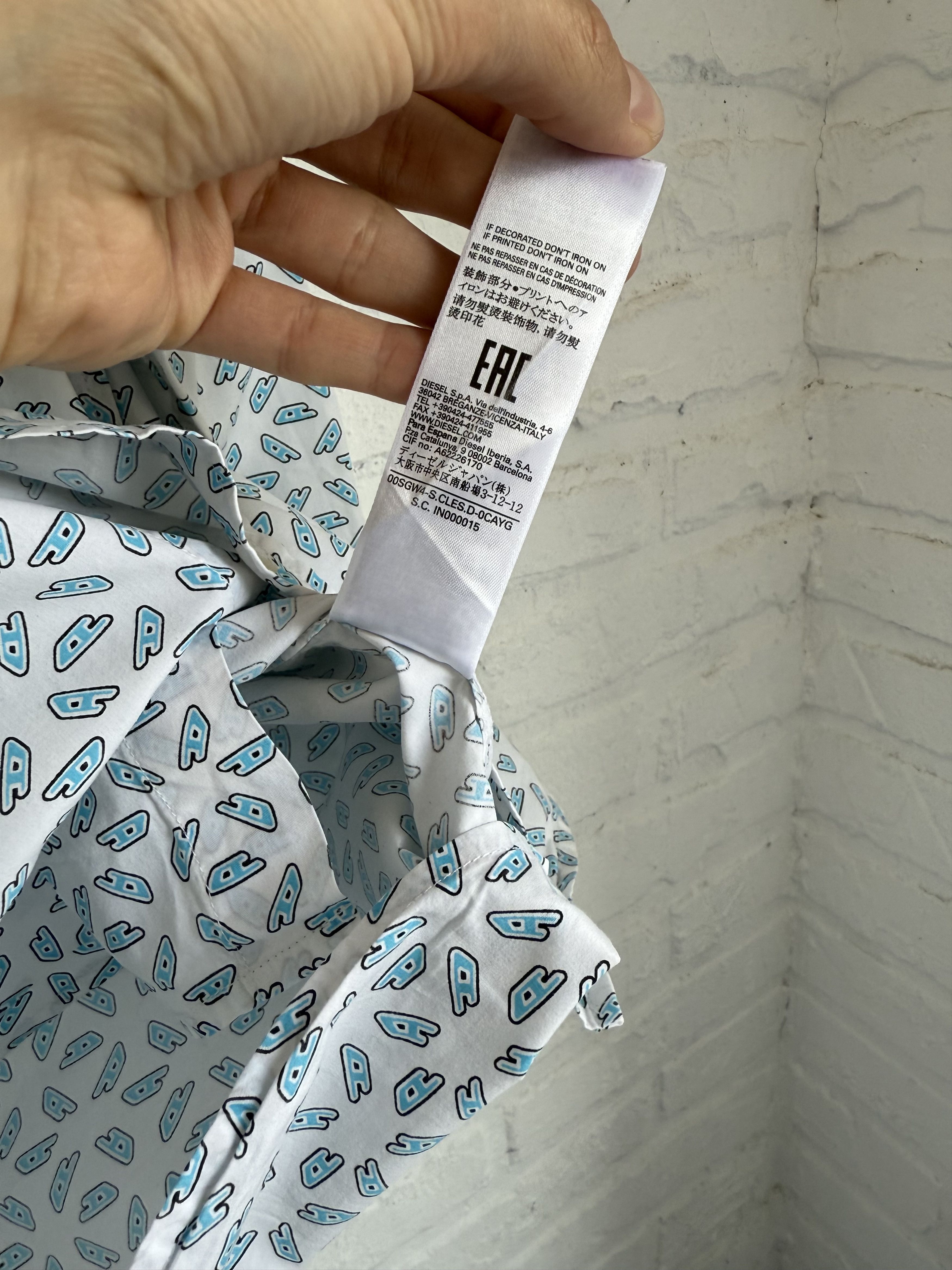 Diesel Diesel D Logo monogram shirt y2k Size US M / EU 48-50 / 2 - 4 Thumbnail