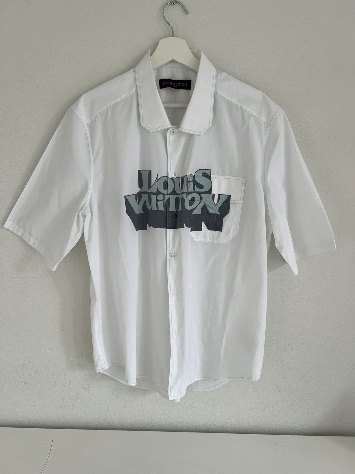 Louis Vuitton Louis Vuitton Graphic Collared Short Sleeved Shirt Size US XL / EU 56 / 4 - 1 Thumbnail
