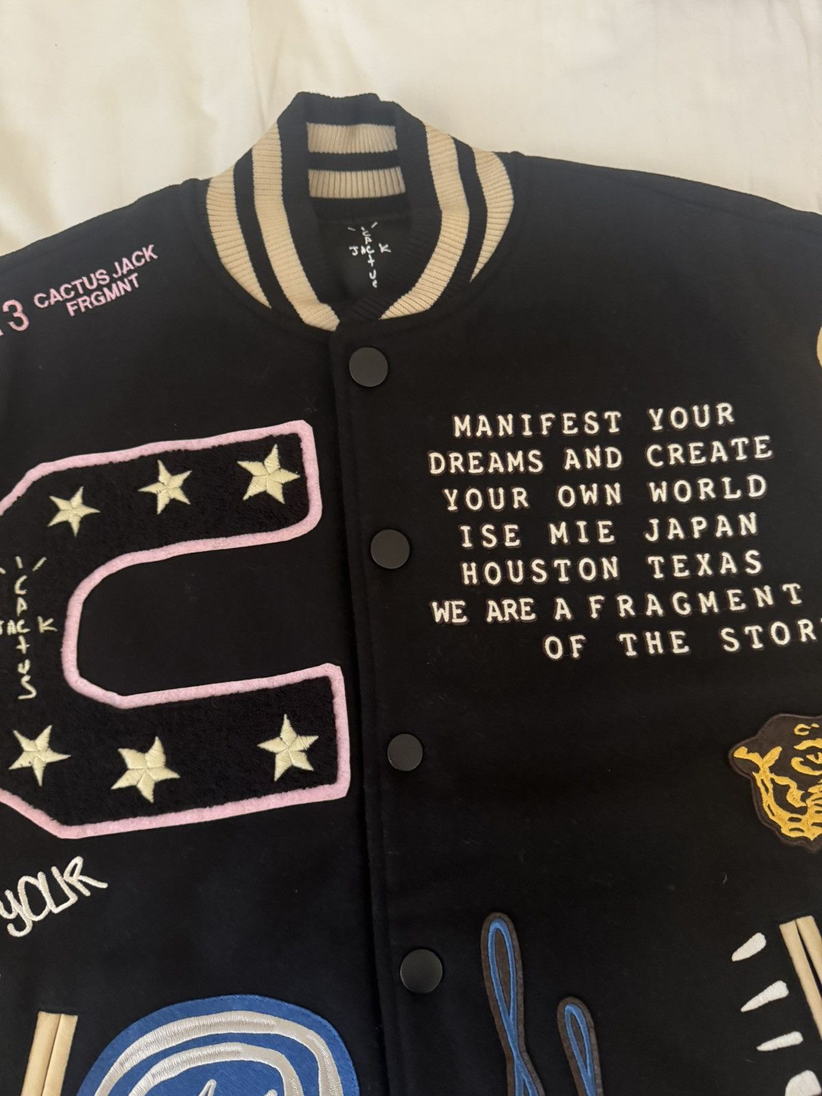 Travis Scott Cactus jack fragment manifest letterman jacket Size US S / EU 44-46 / 1 - 4 Thumbnail