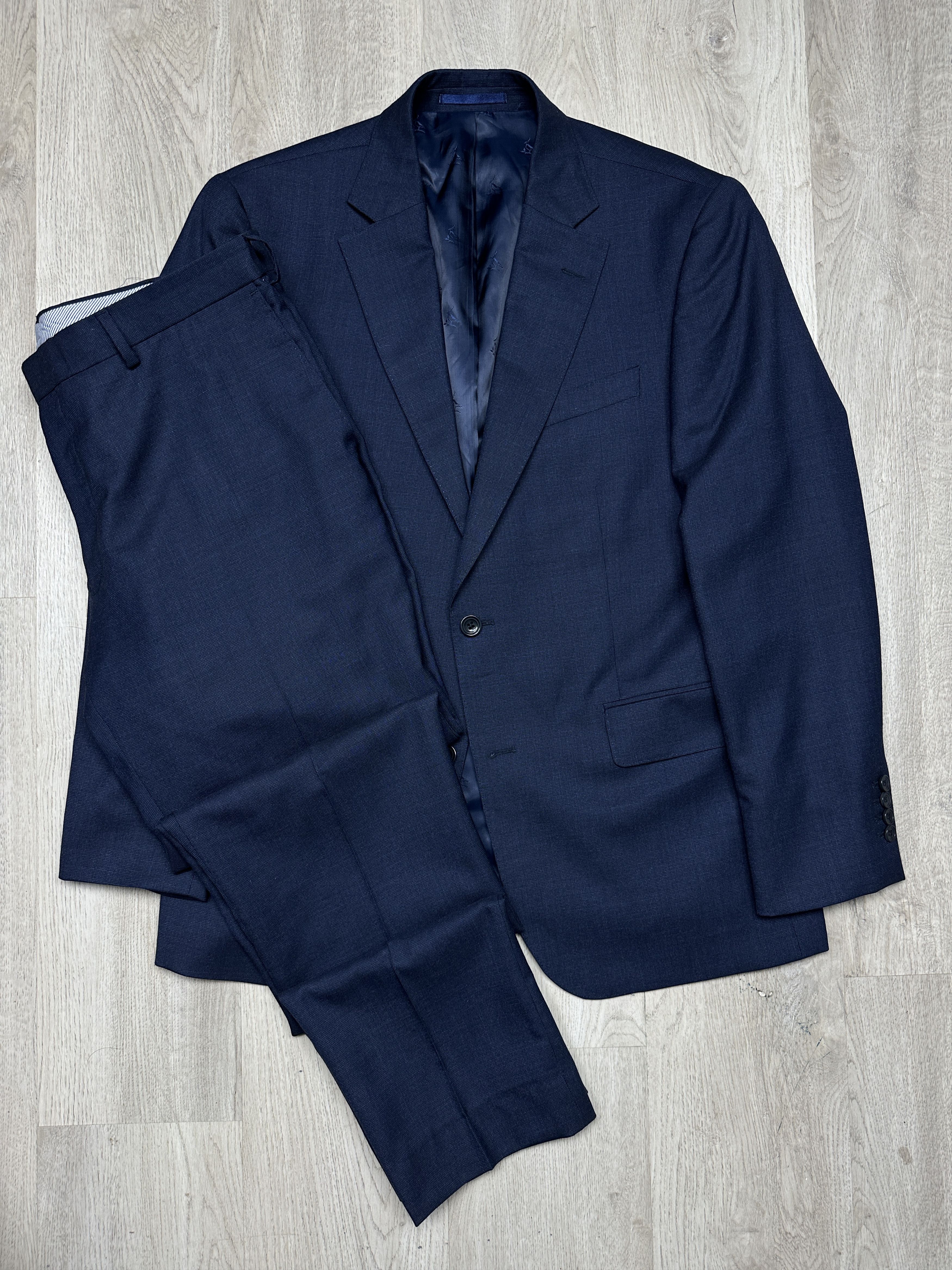 Charles Tyrwhitt Charles Tyrwhitt Mens Wool Suit Blazer + Pants Size 42R - 1 Thumbnail